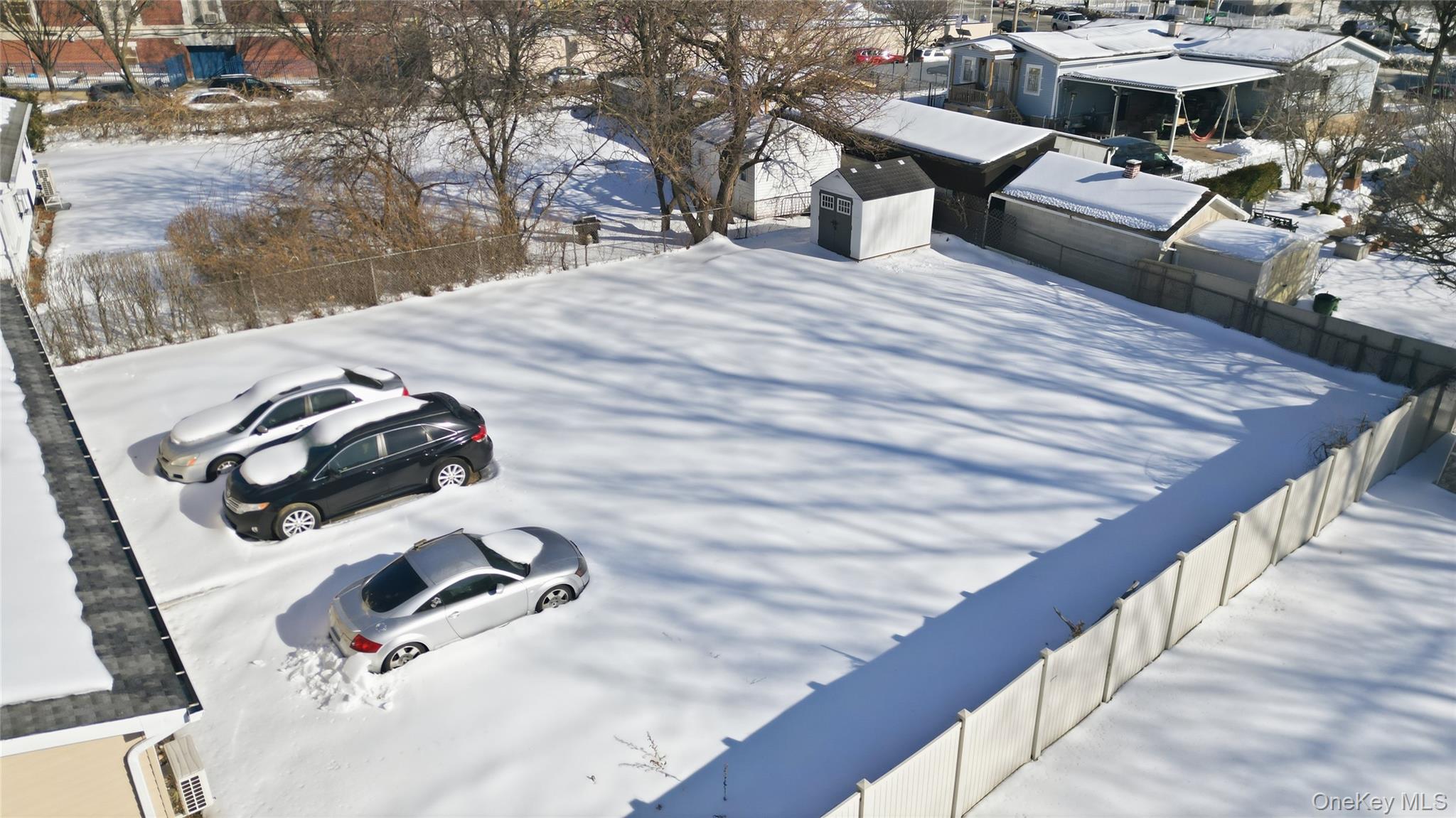 1510 Crotona Park Park Property Photo 36