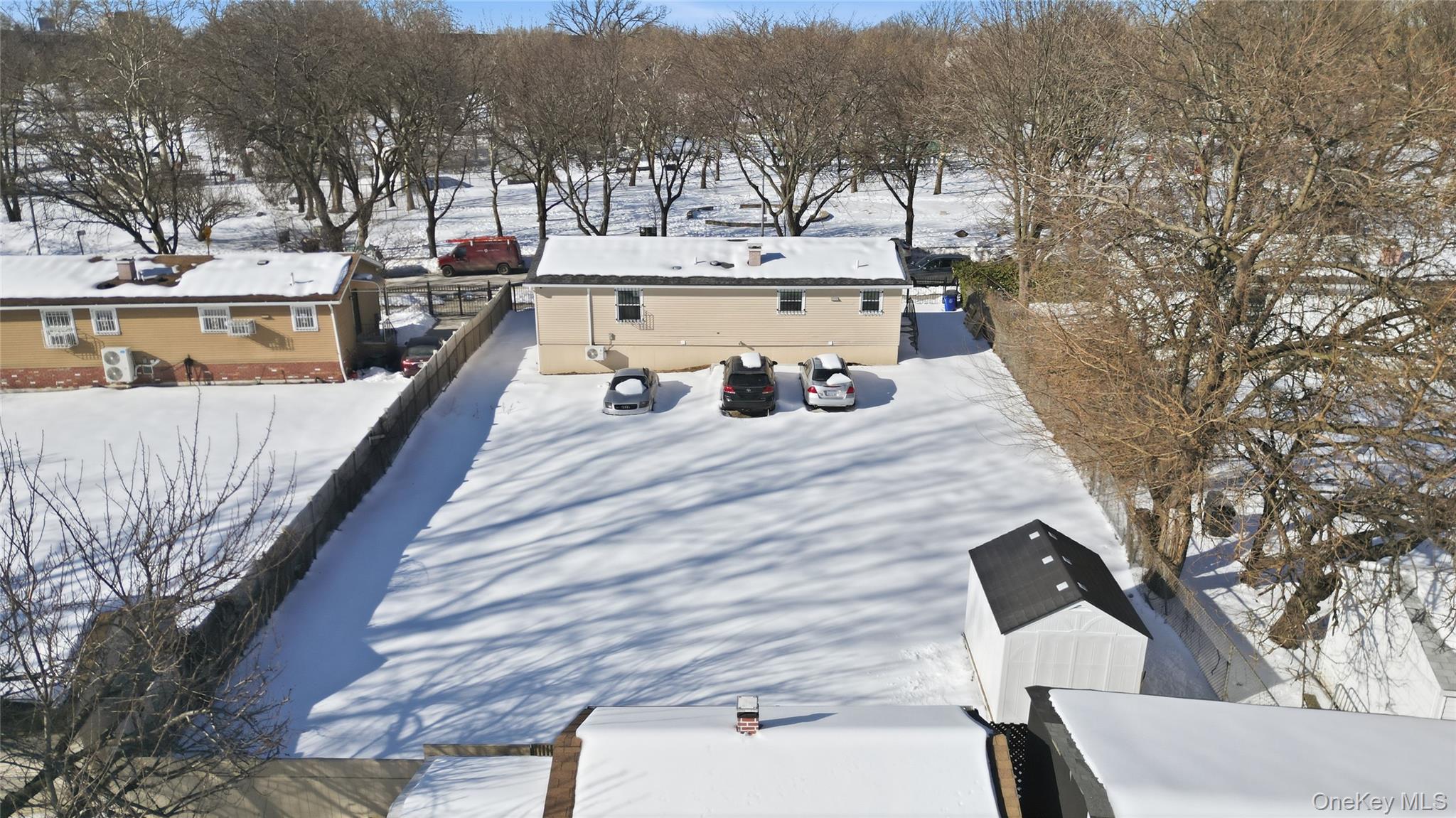 1510 Crotona Park Park Property Photo 38
