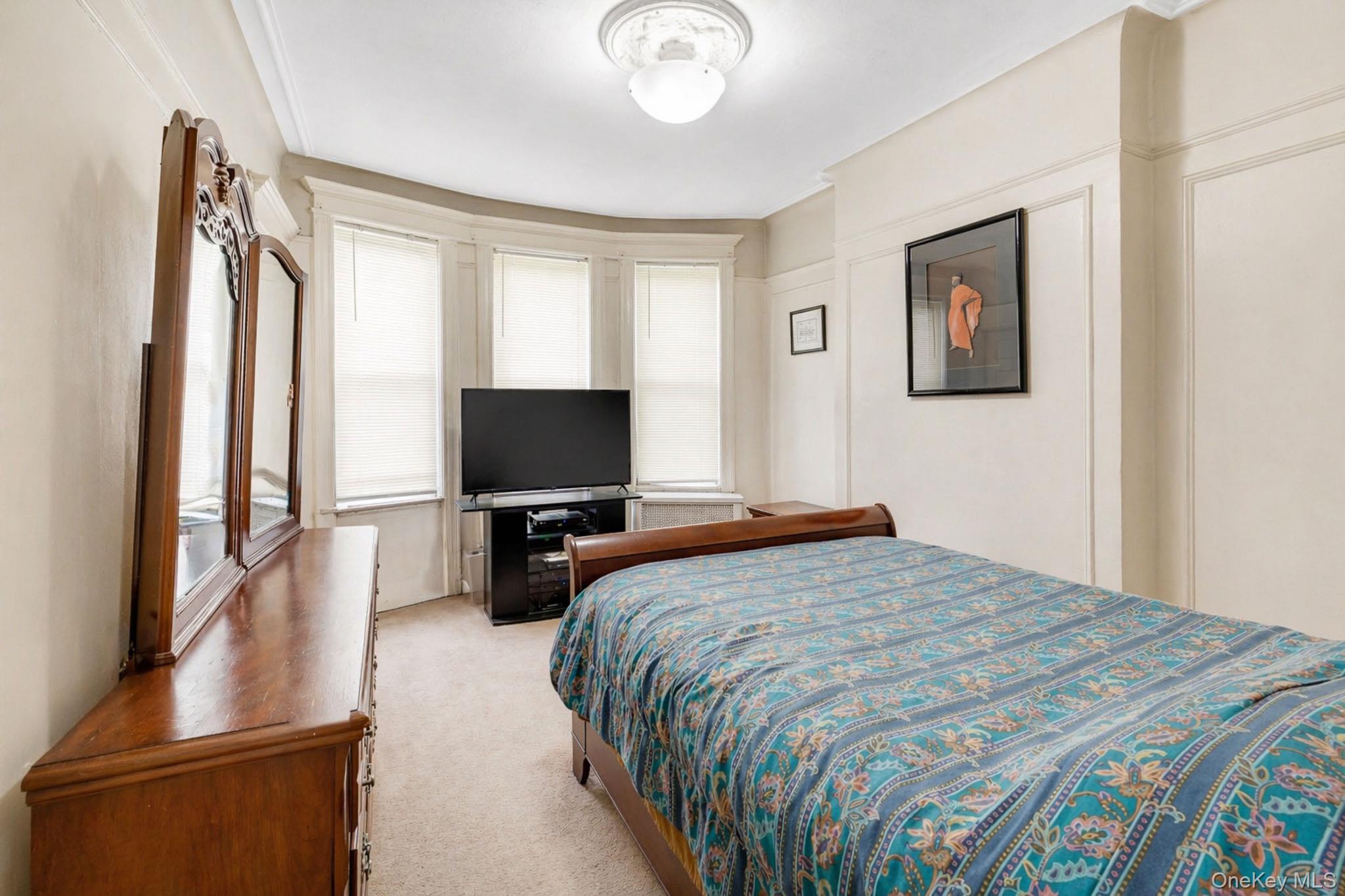 2311 Bedford Avenue Property Photo 6
