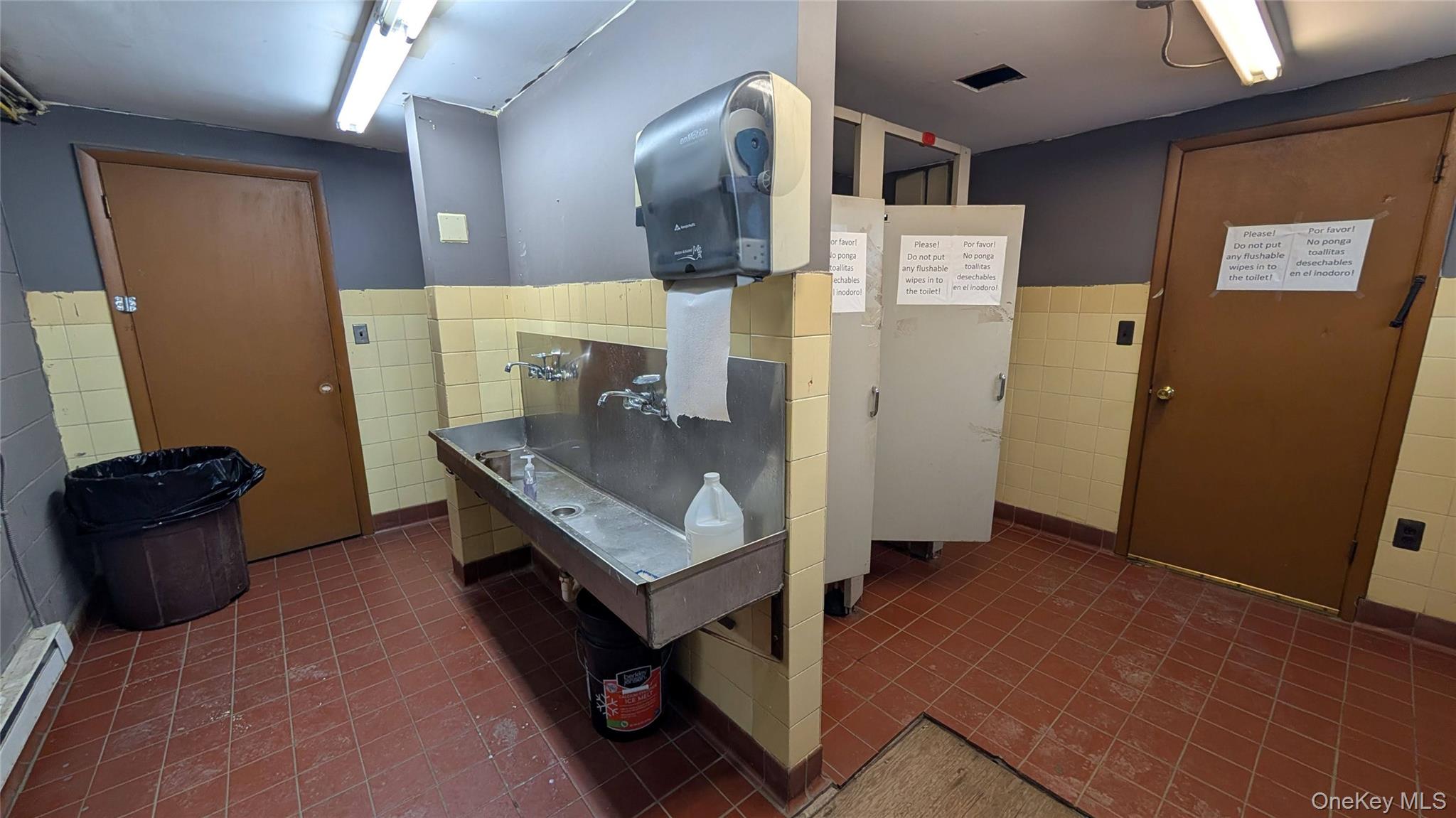 8 John Street Property Photo 9