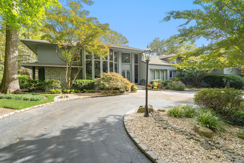 8 Forest Court Property Photo 1
