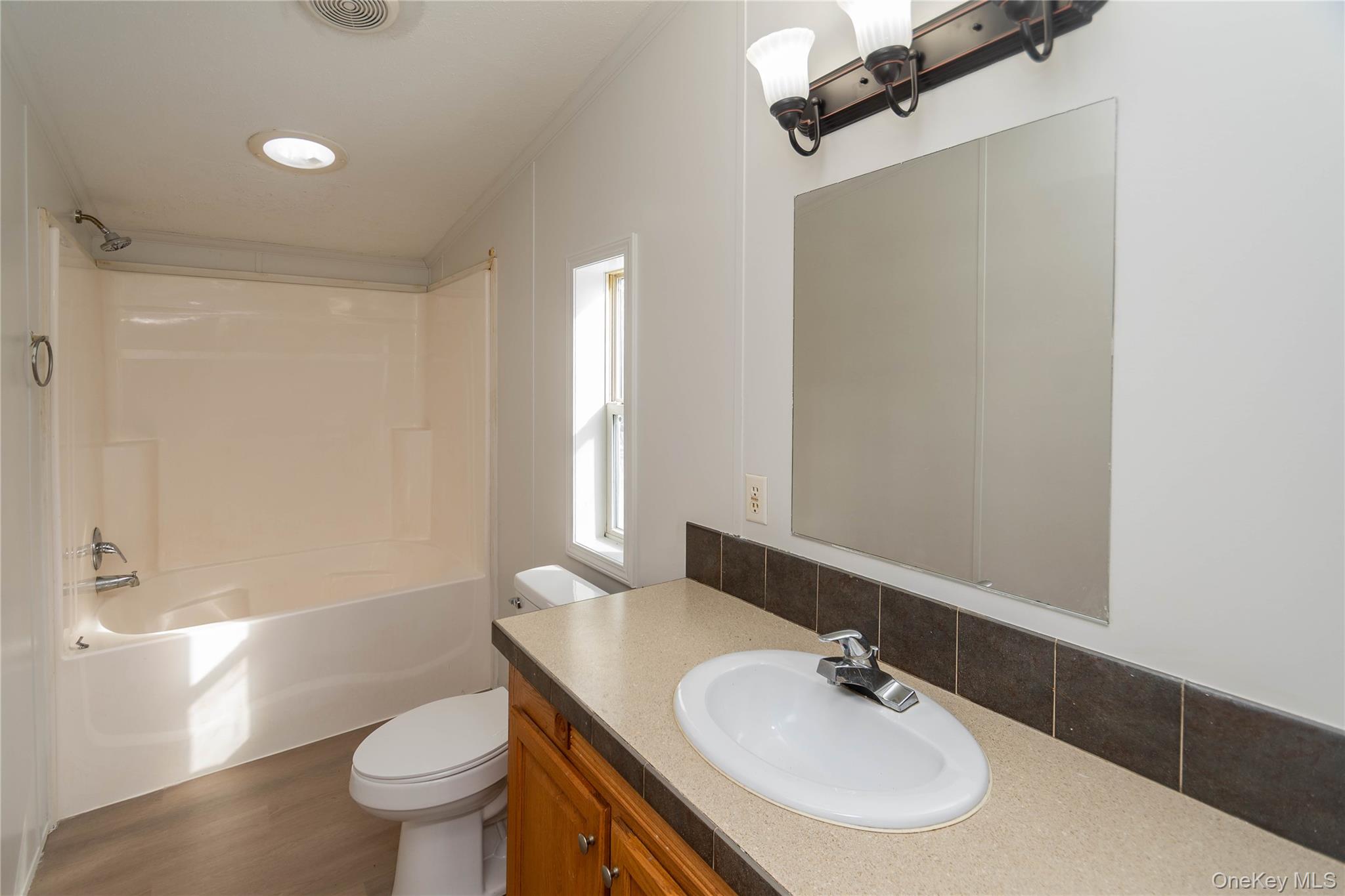 79 Stern Scenic Drive Property Photo 8