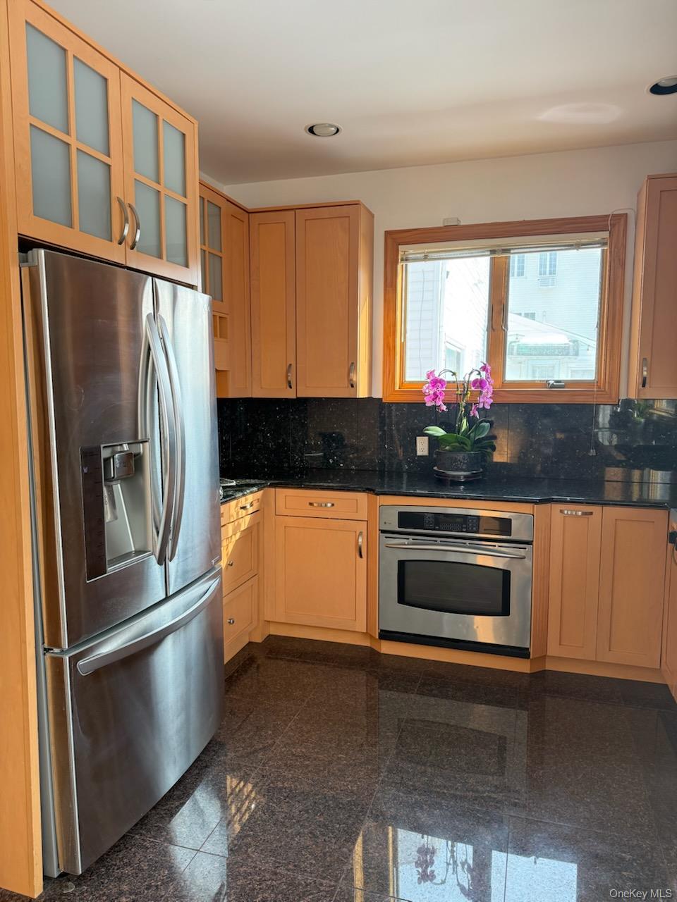 77 Lynton Road Property Photo 4
