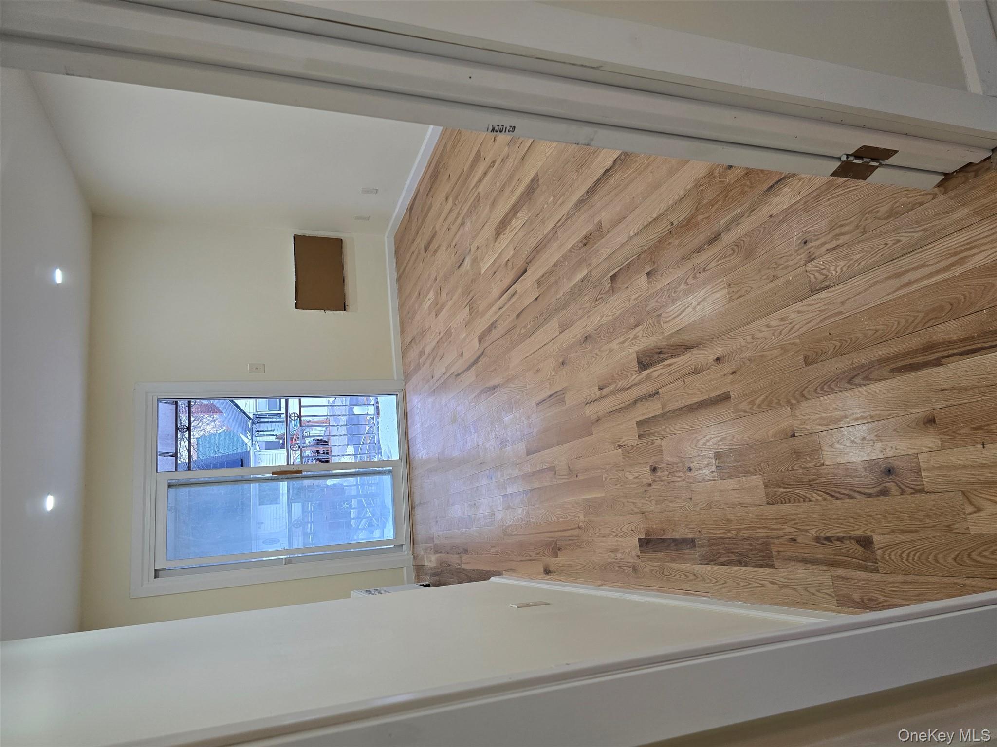 1792 Lacombe Avenue 2 2nd Floor Property Photo 2