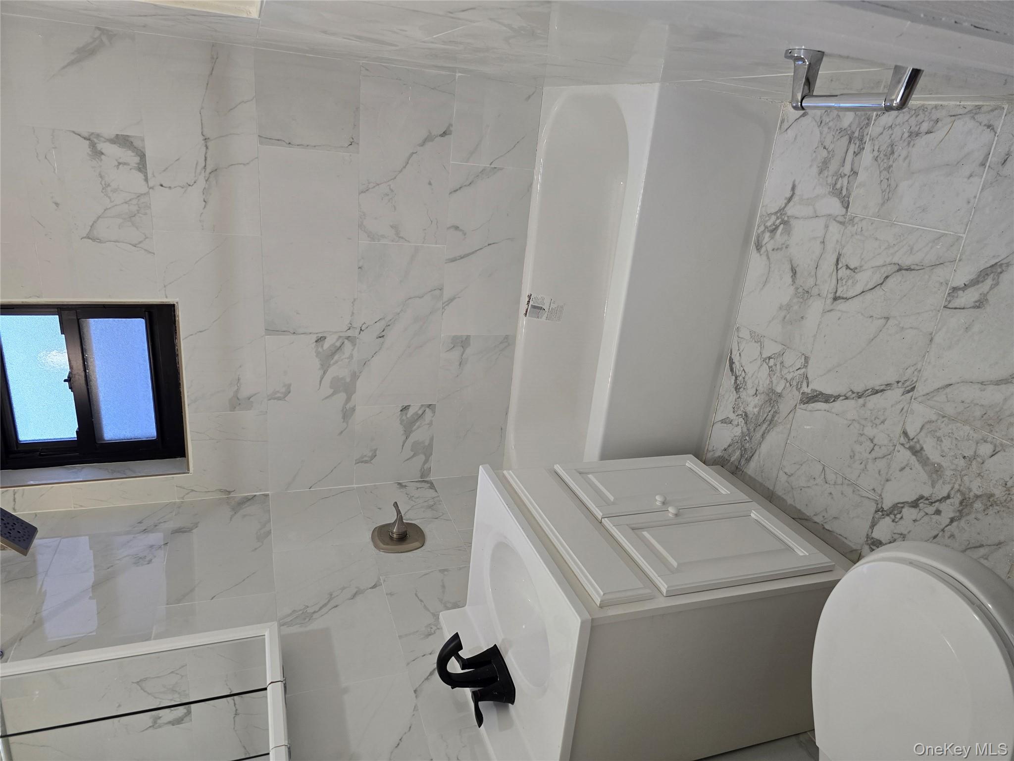 1792 Lacombe Avenue 2 2nd Floor Property Photo 16