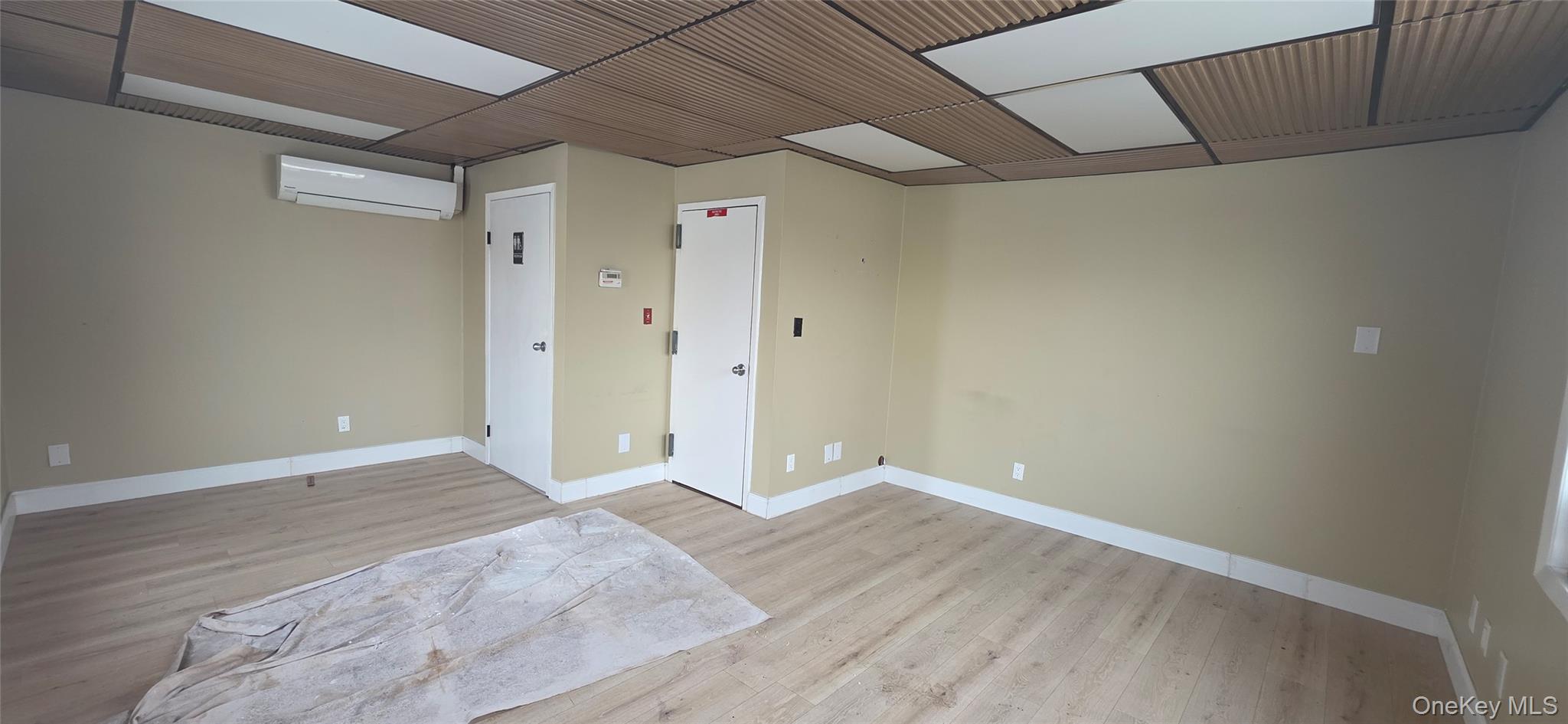 72 5th Avenue Property Photo 4