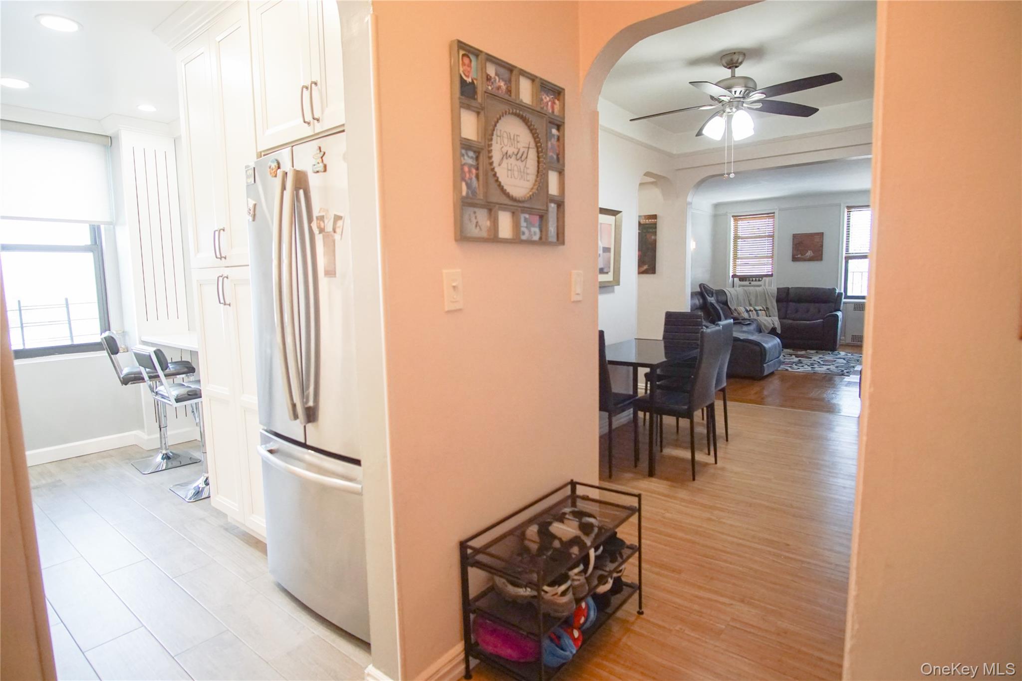 3321 Bruckner Boulevard 5j Property Photo 4