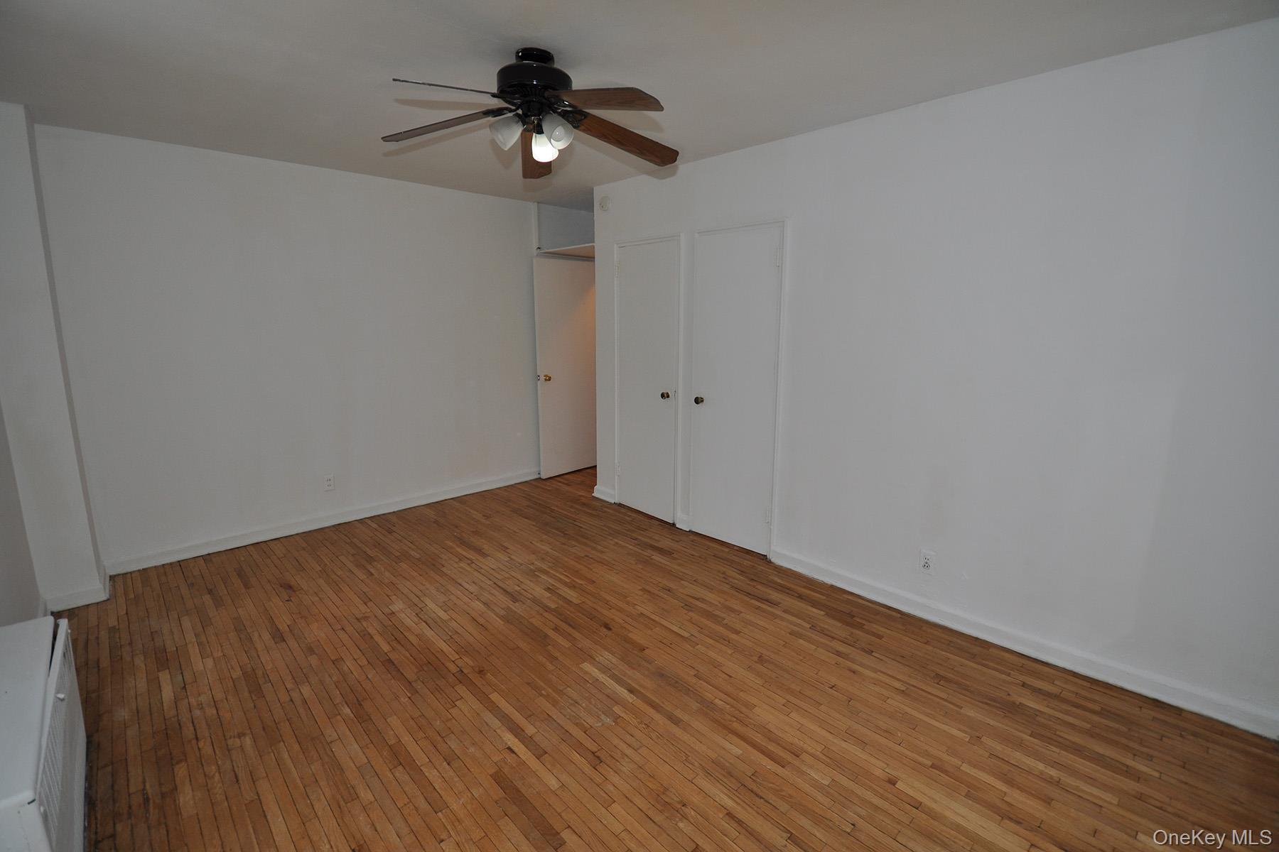 142 Garth Road 1r Property Photo 10