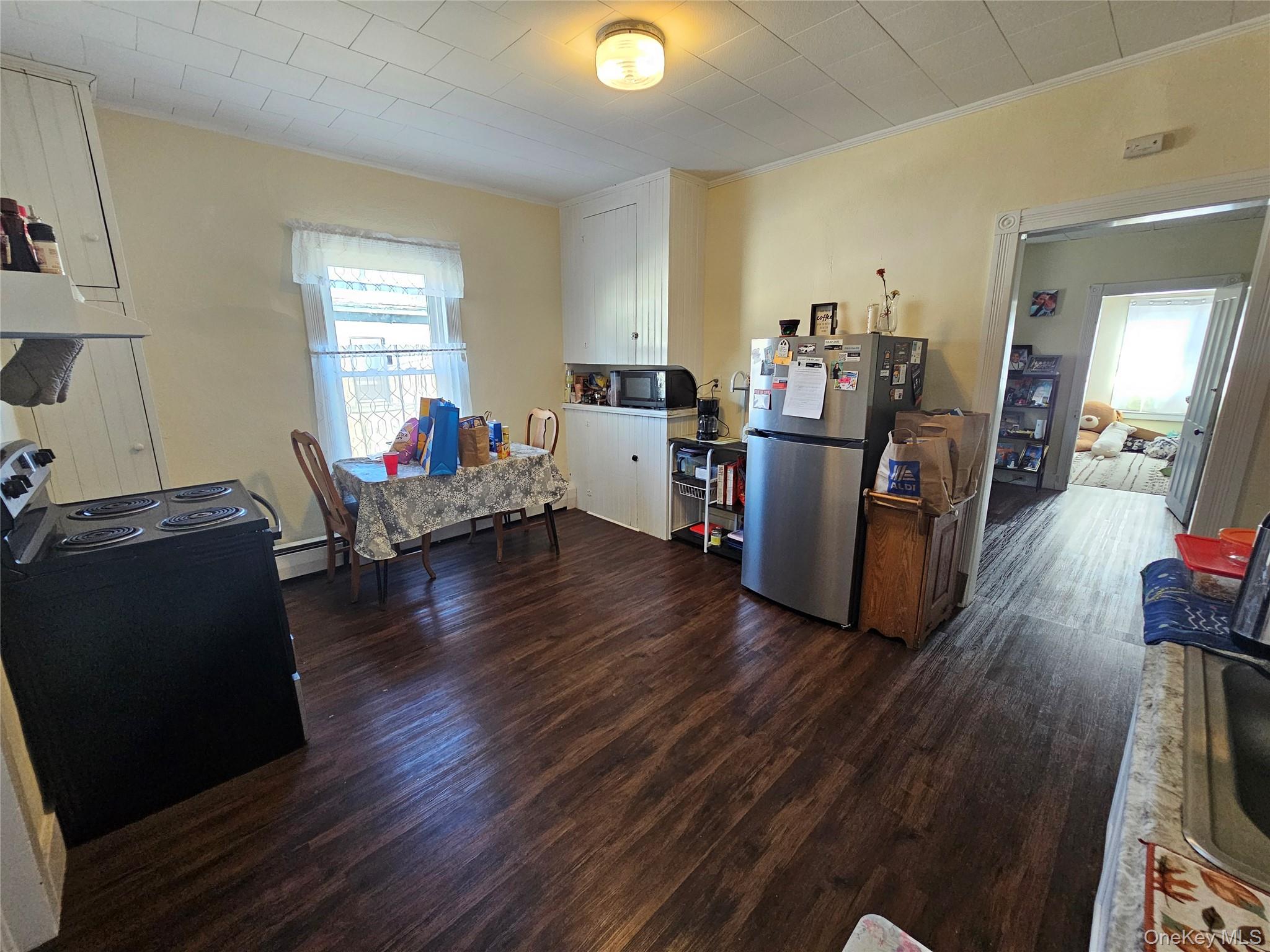 94 Main Street Property Photo 7