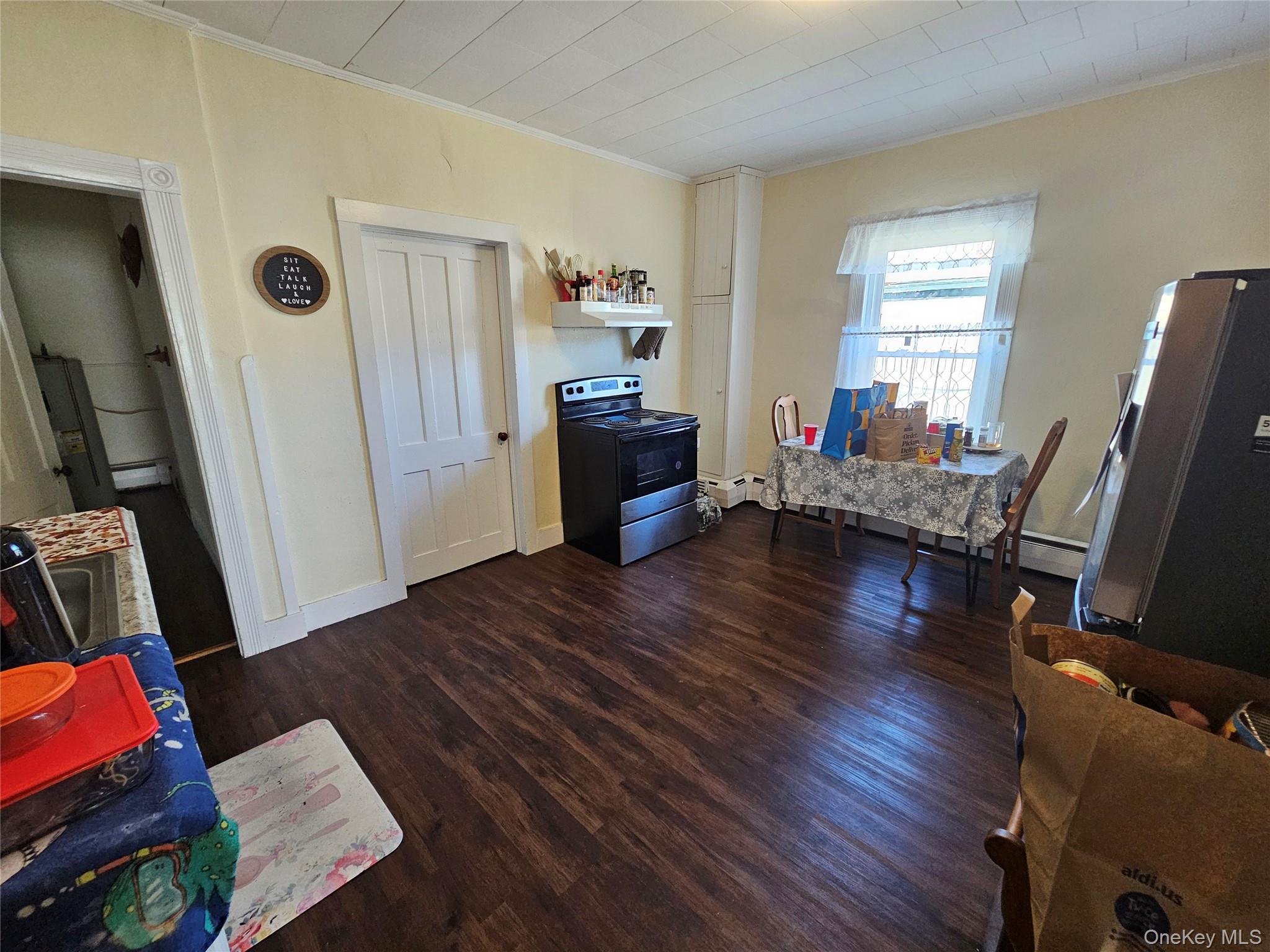 94 Main Street Property Photo 8