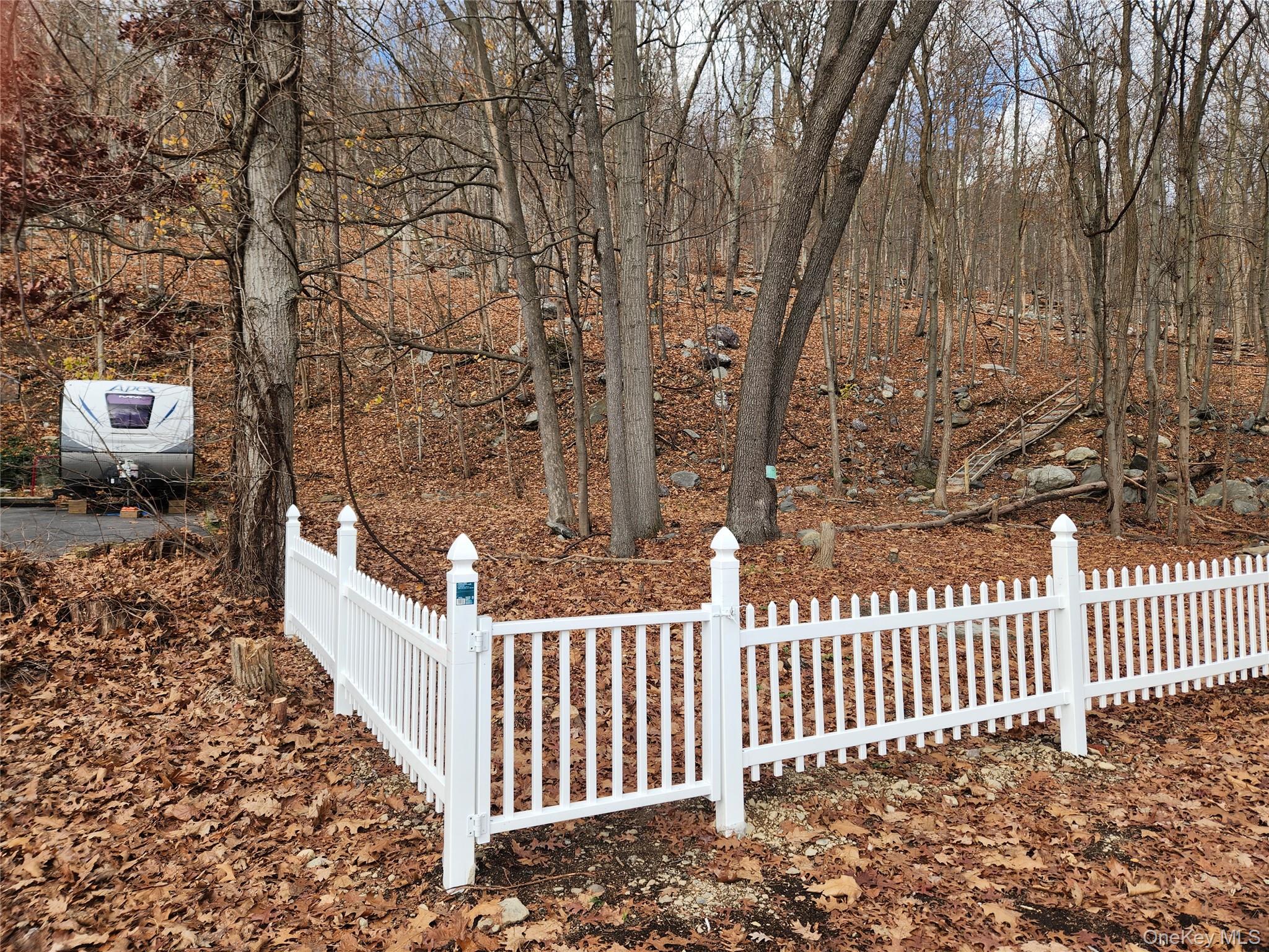 Louise Lane Property Photo 9