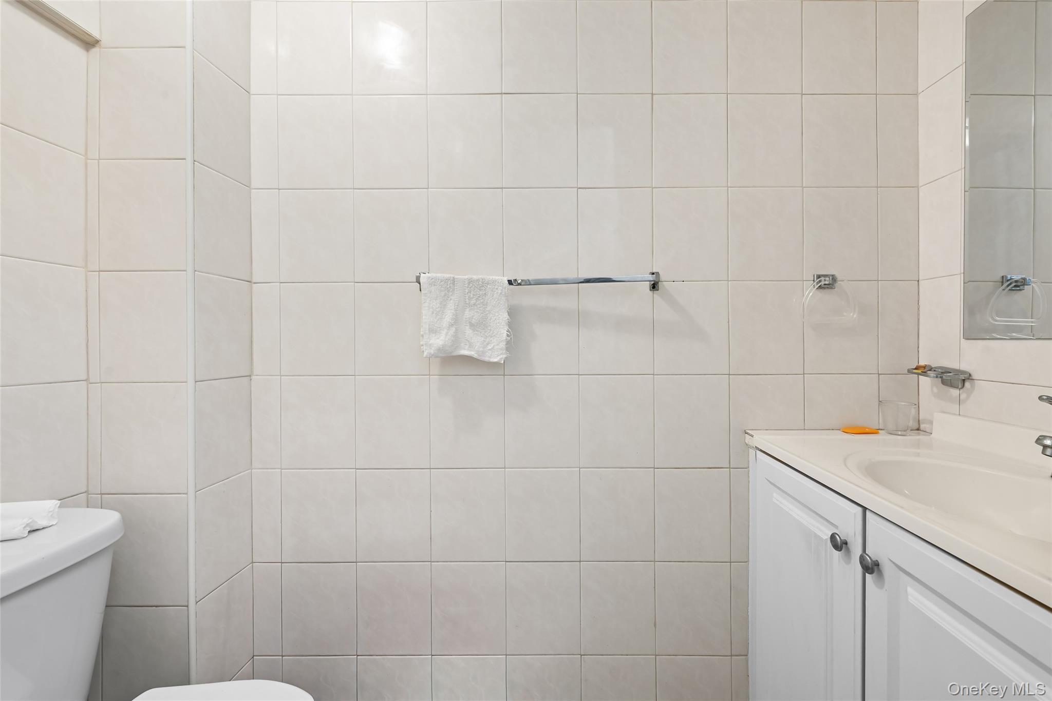 112-25 15th Avenue Property Photo 5