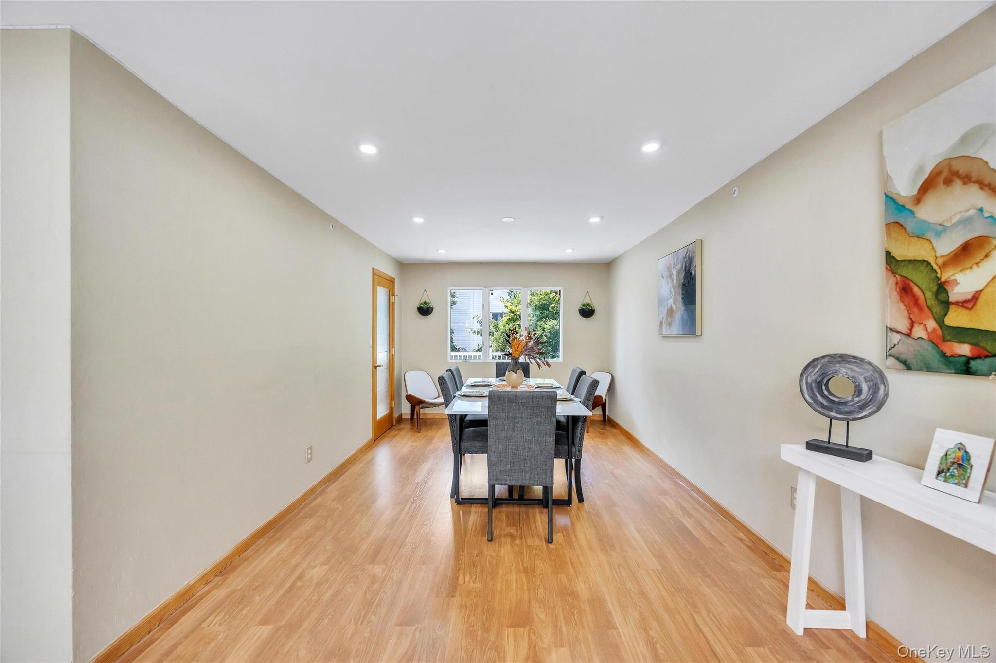 2 Valley Greens Drive Property Photo 8