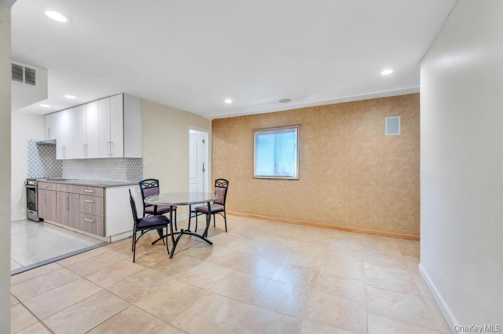 2 Valley Greens Drive Property Photo 20