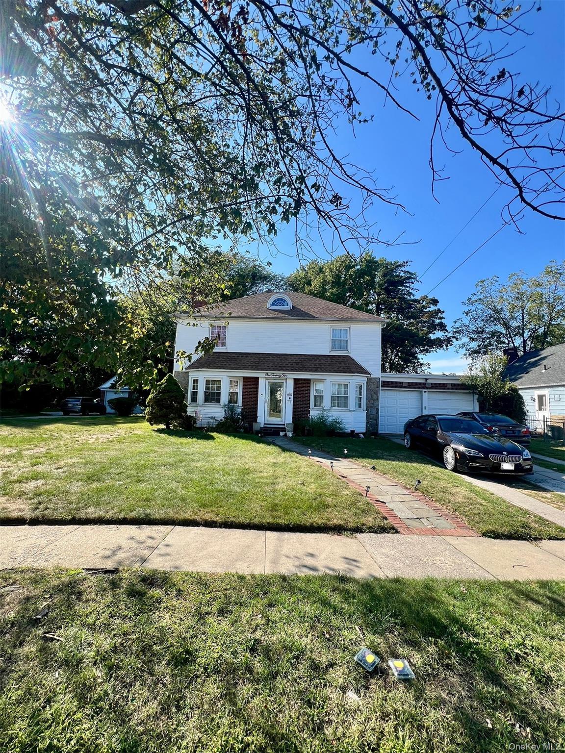 122 Rockaway Parkway Property Photo 1