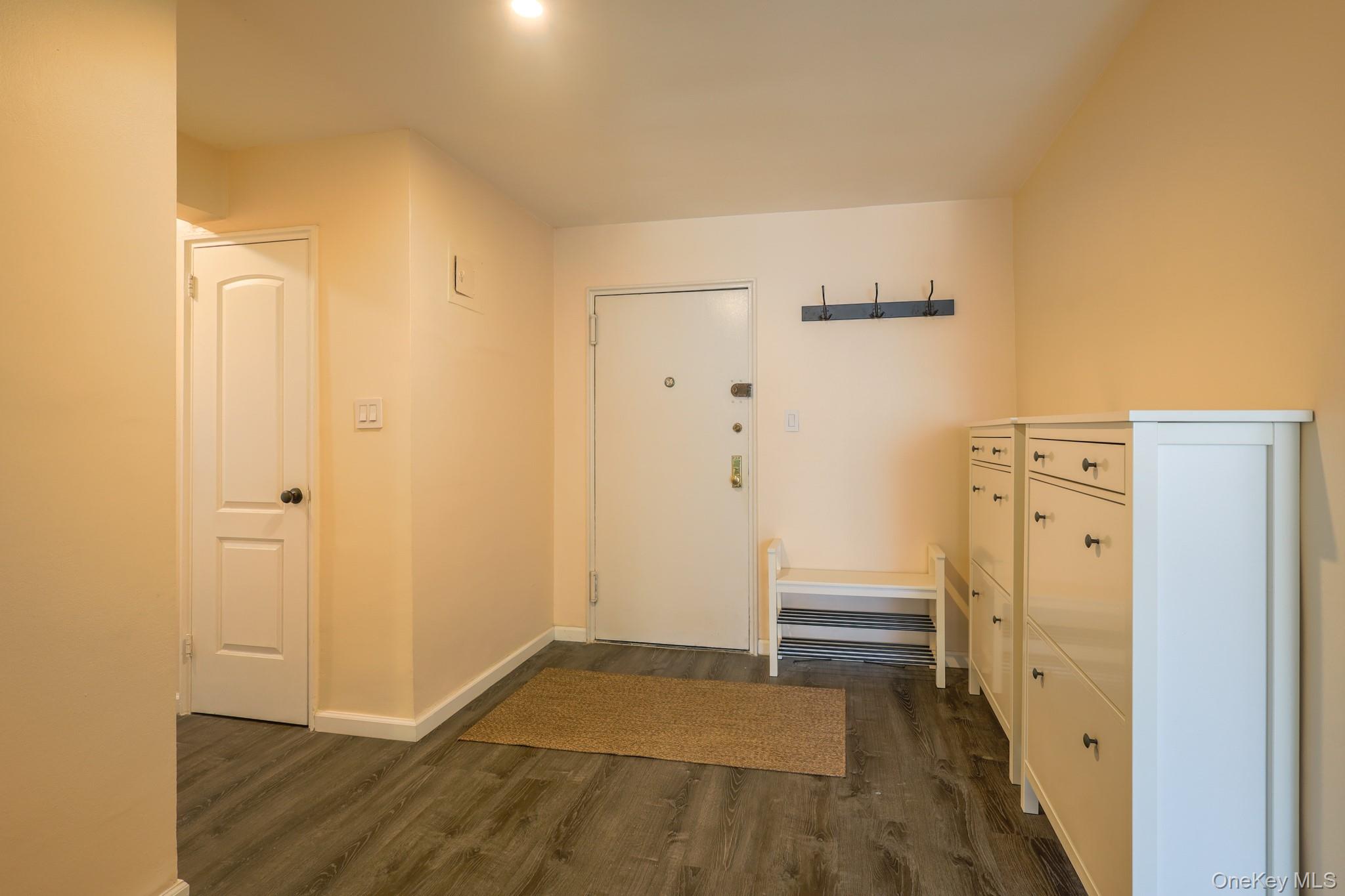 209-15 18th Avenue 3e Property Photo 2