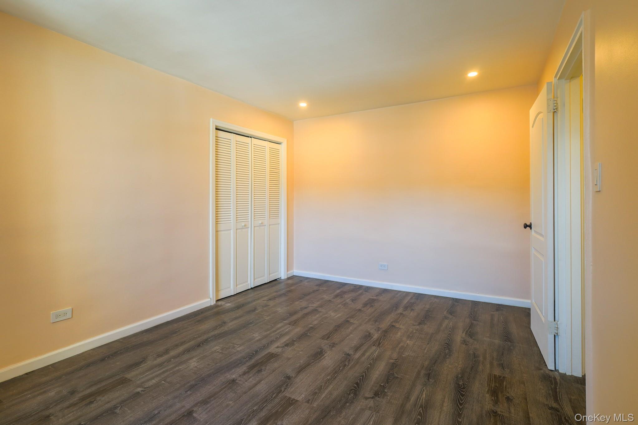 209-15 18th Avenue 3e Property Photo 14