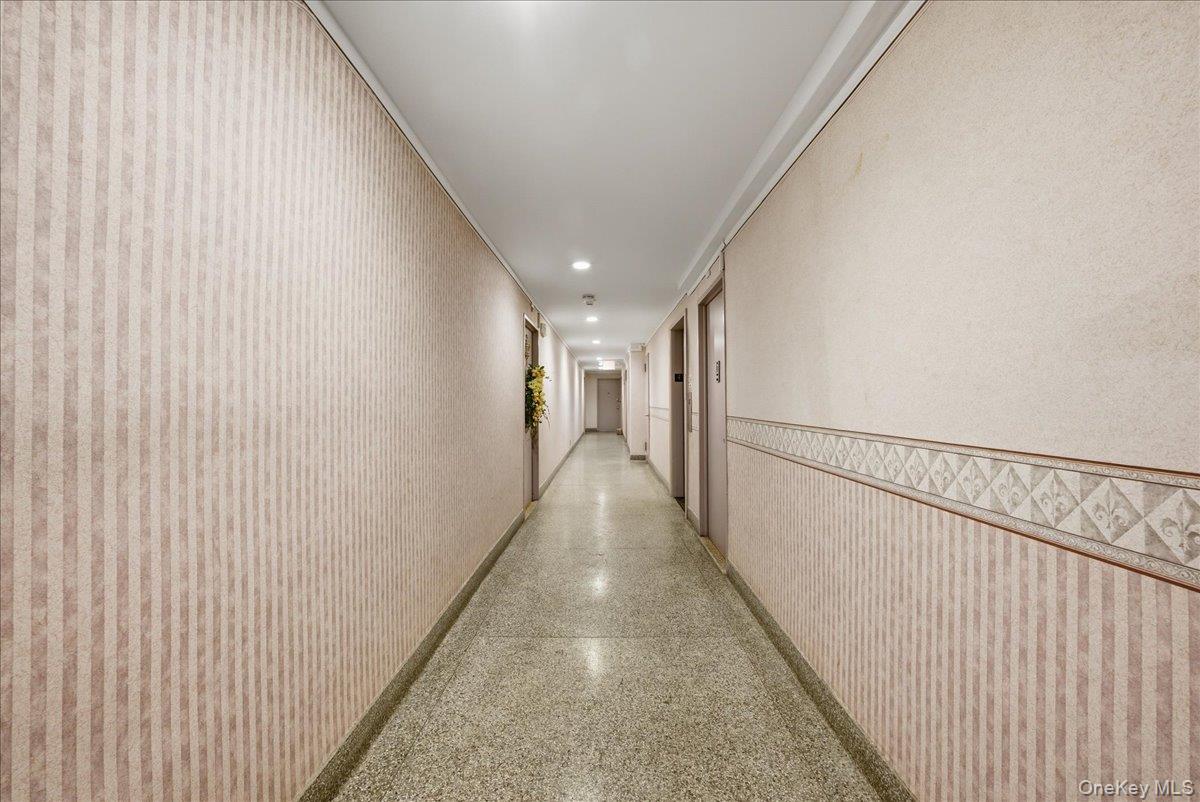 266 Pelham Road 4e Property Photo 9