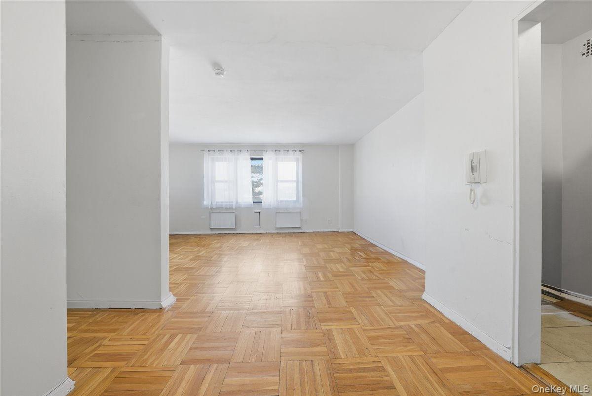 266 Pelham Road 4e Property Photo 13