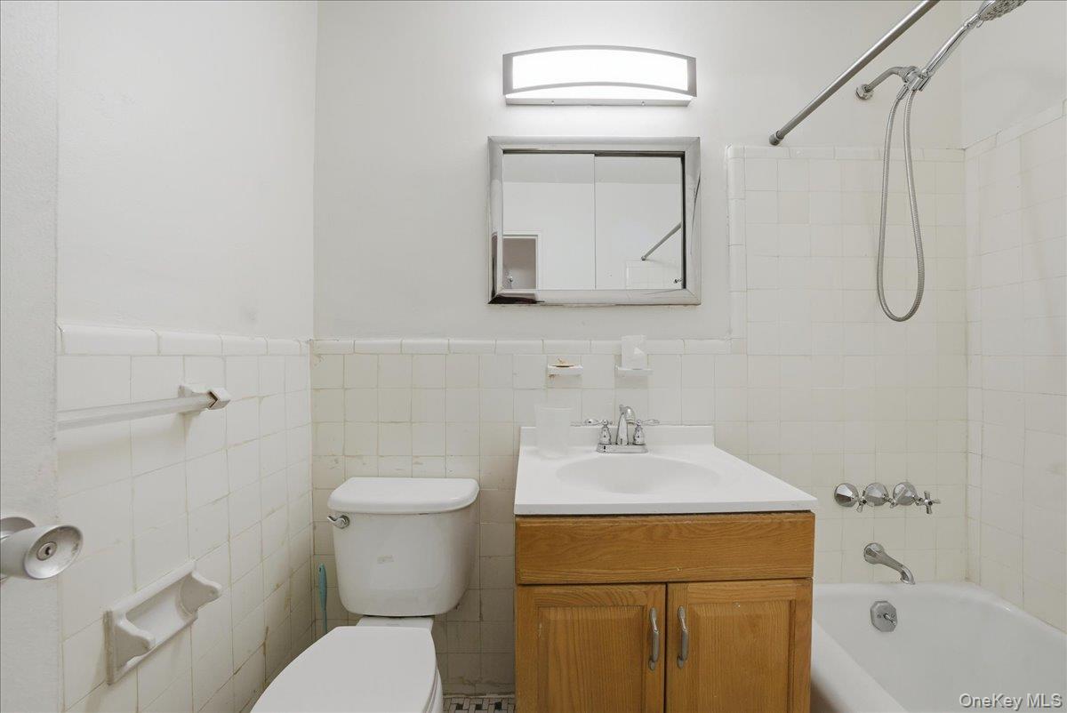 266 Pelham Road 4e Property Photo 17