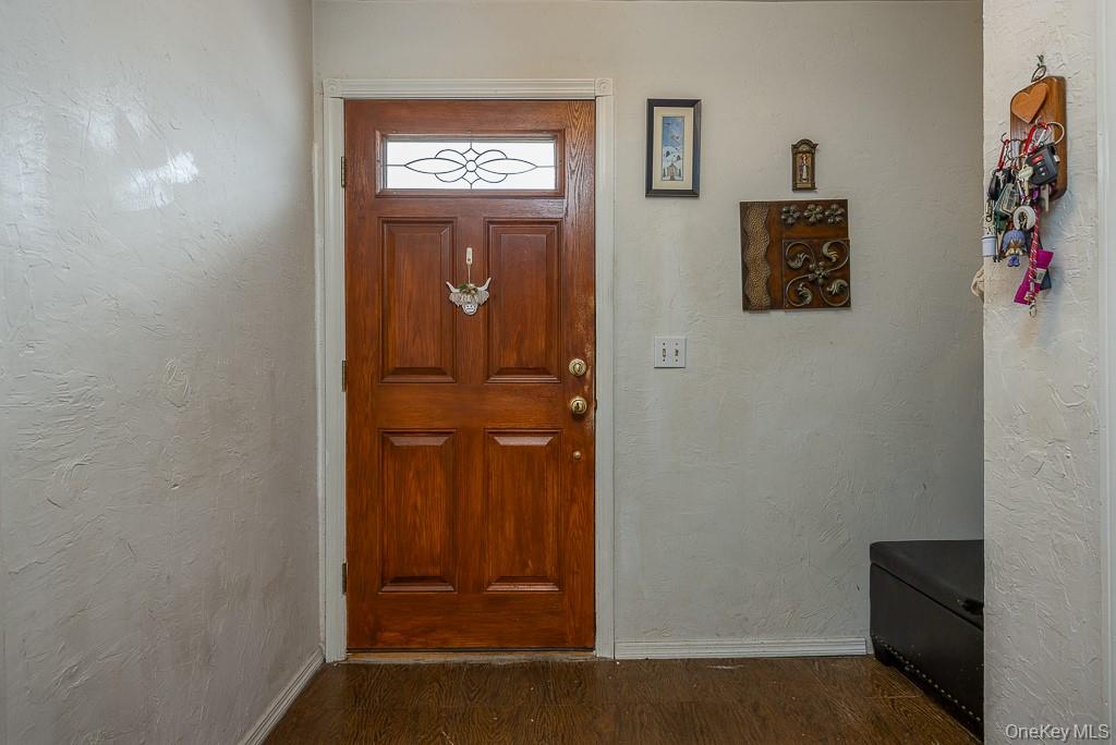 34 Mountainview Avenue Property Photo 3
