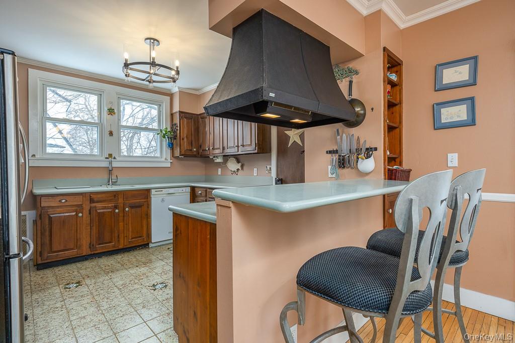 34 Mountainview Avenue Property Photo 9