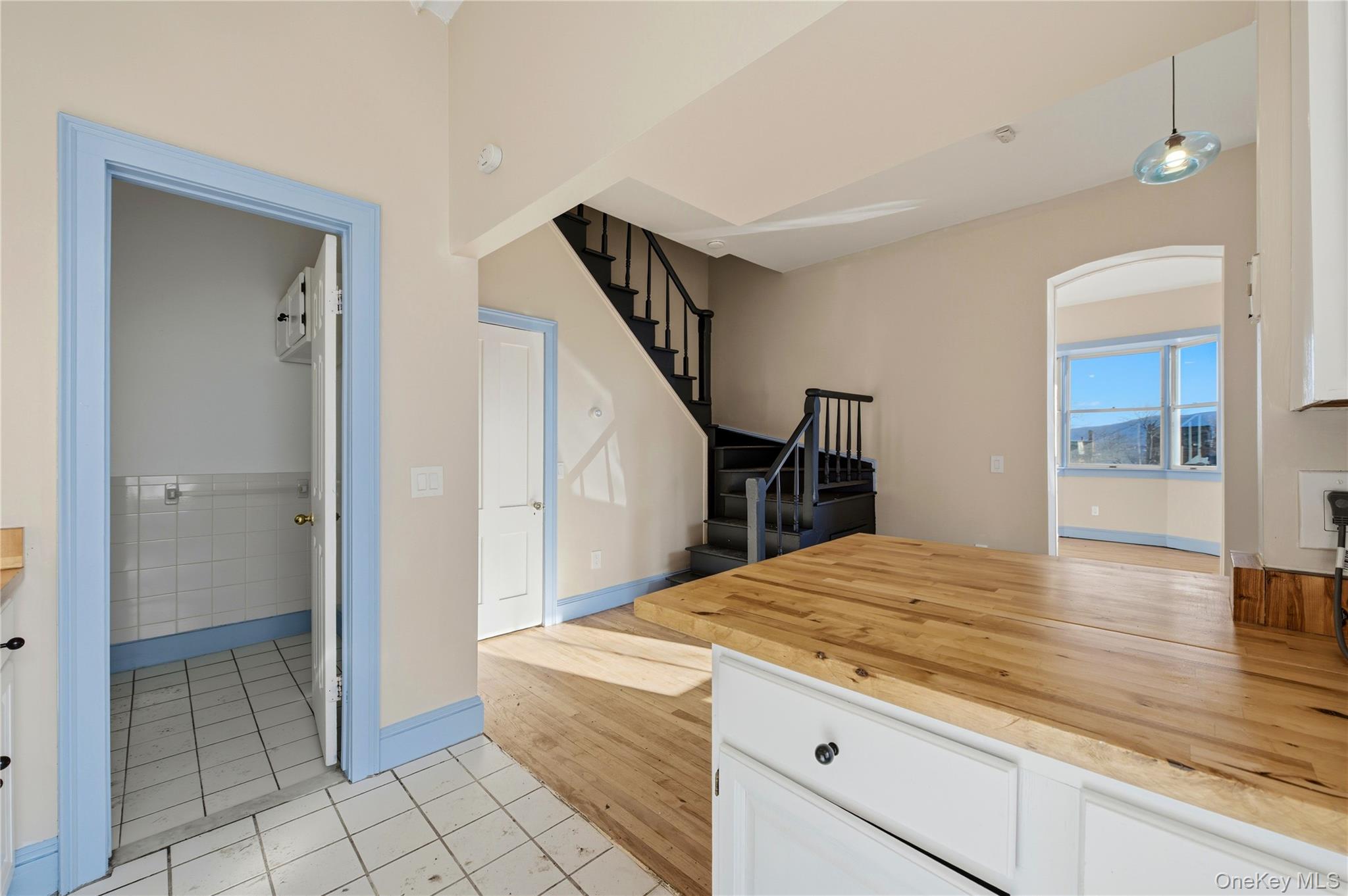 238-240 Grand Street Property Photo 6