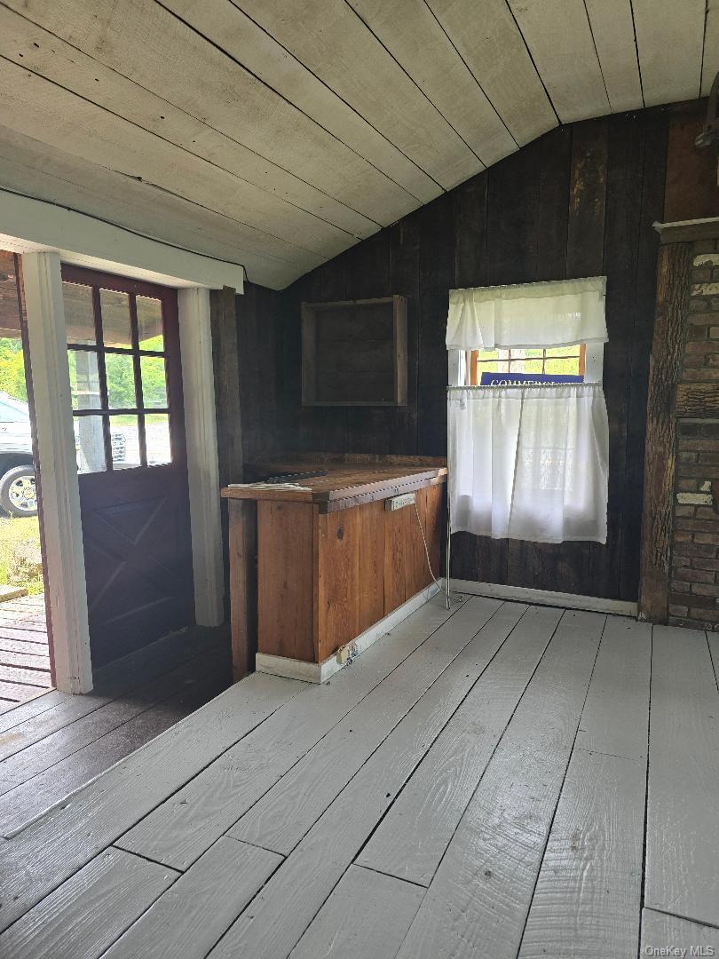6437 Route 209 Property Photo 6