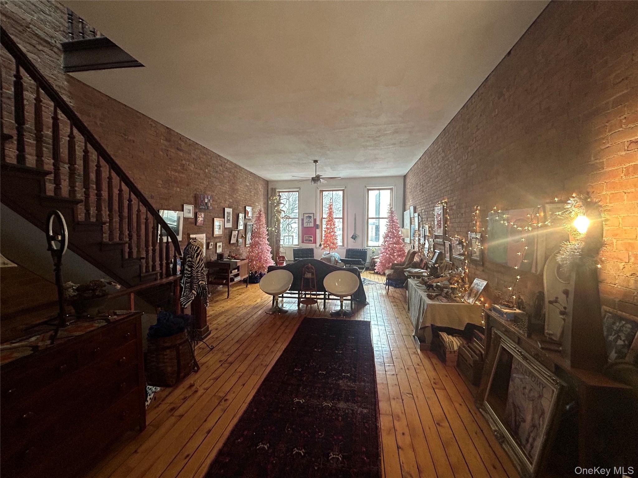 193 Main Street Property Photo 10