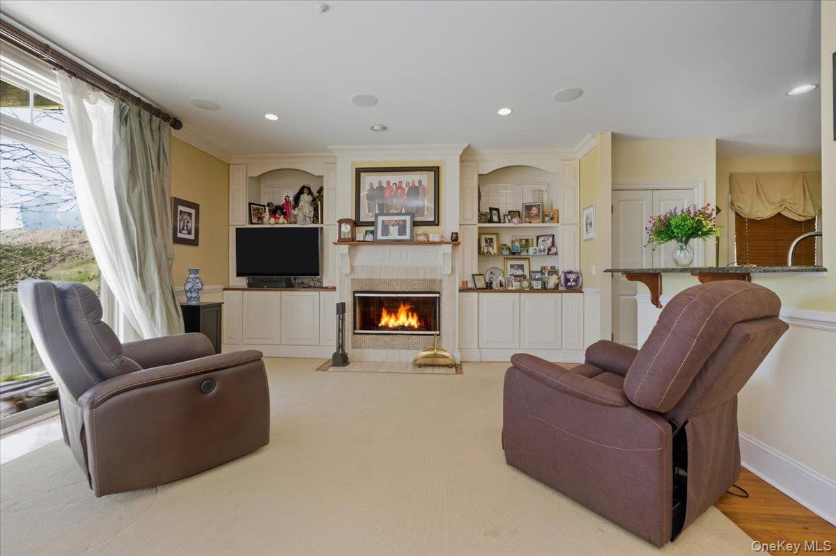 6 Riverpointe Road Property Photo 11