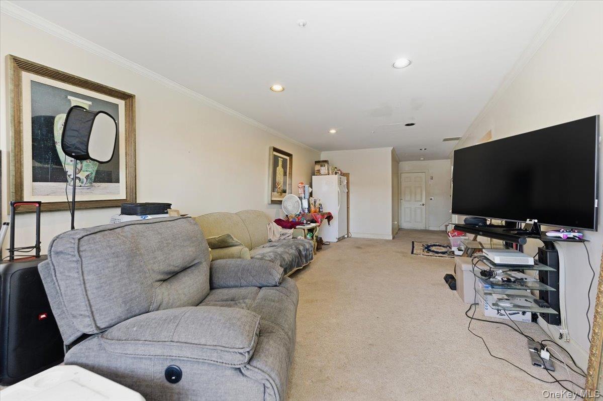 6 Riverpointe Road Property Photo 21
