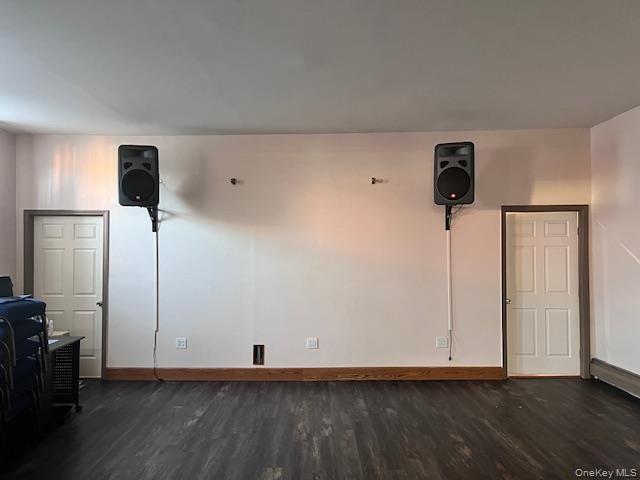 1688 Webster Avenue Property Photo 4