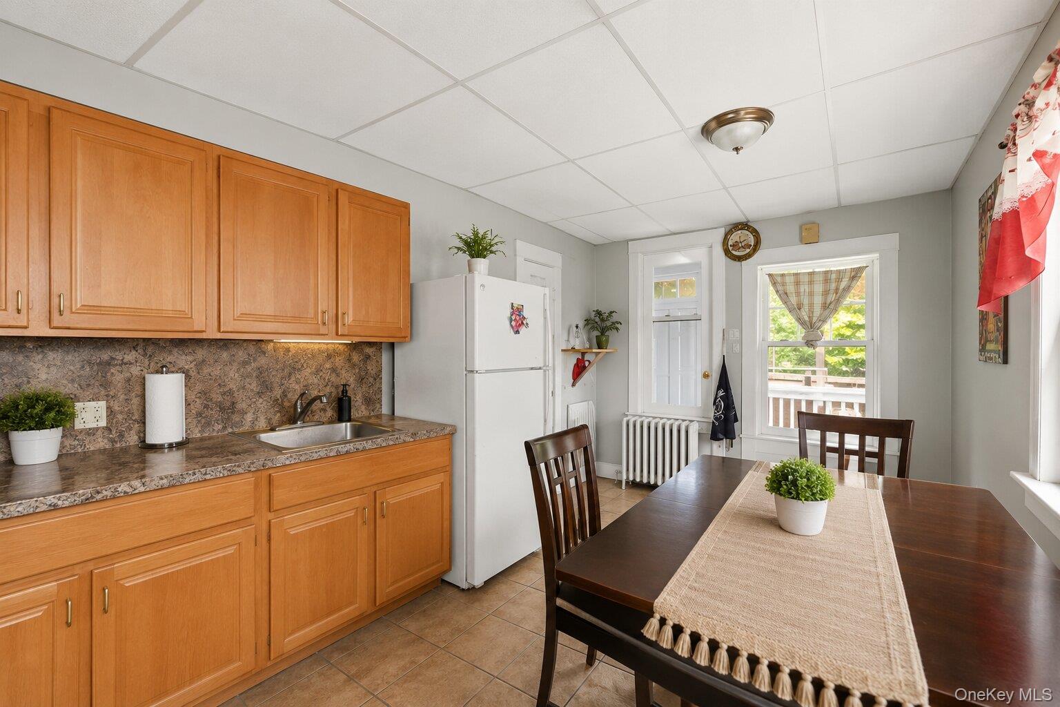 246 Westside Avenue Property Photo 7