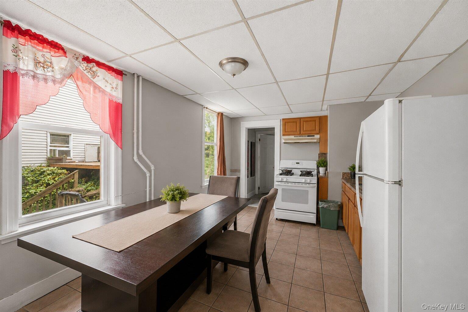 246 Westside Avenue Property Photo 8