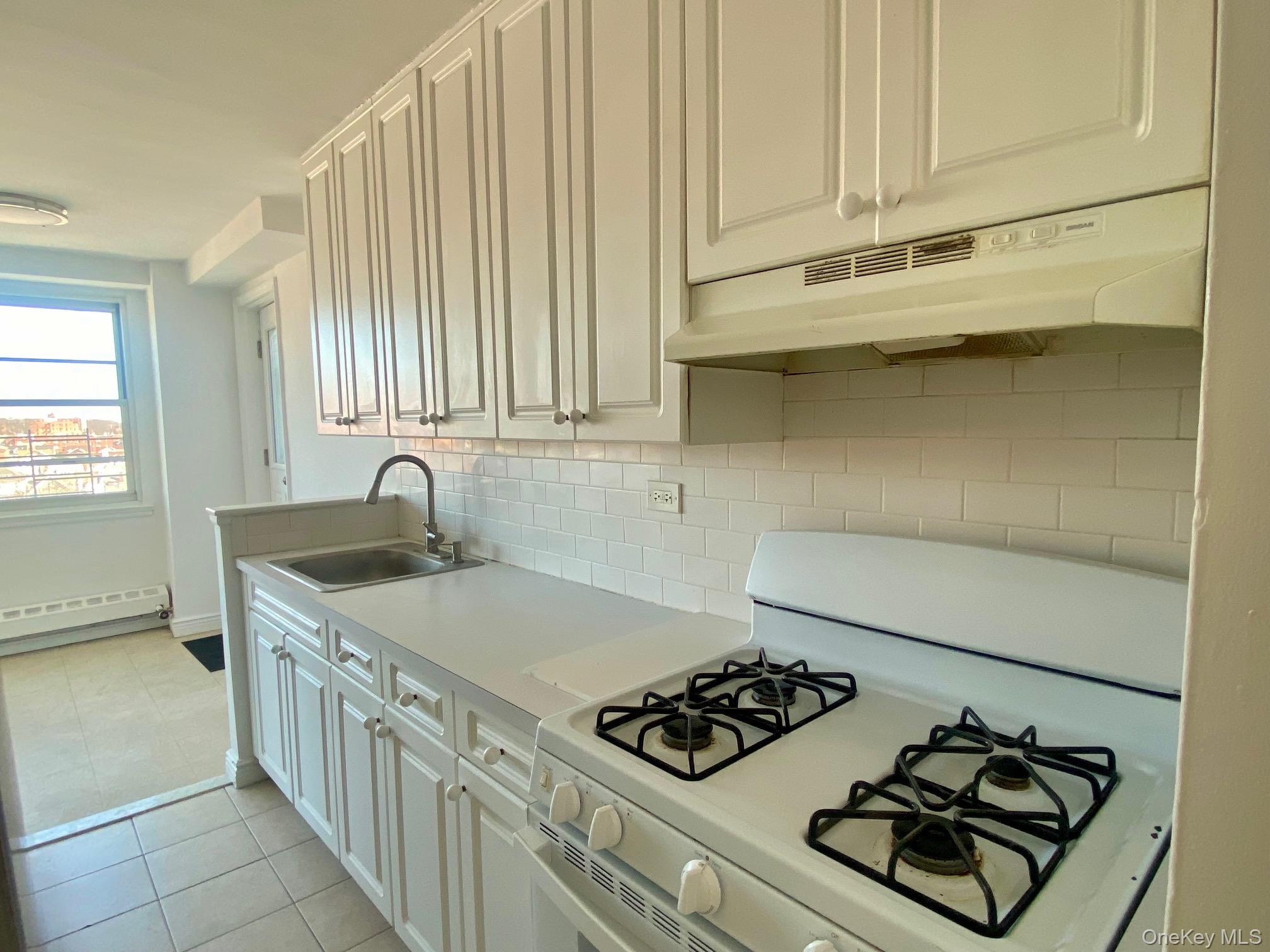 164-20 Highland Avenue 9t Property Photo 14