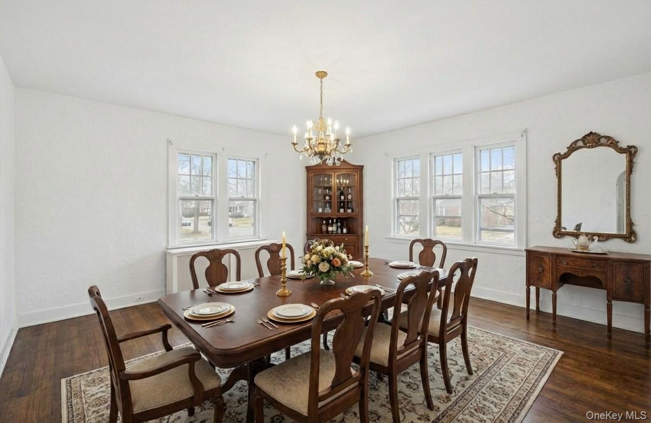 93 Stuyvesant Plaza Property Photo 8