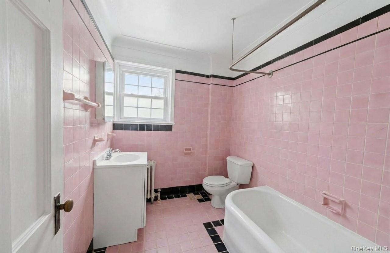 93 Stuyvesant Plaza Property Photo 26