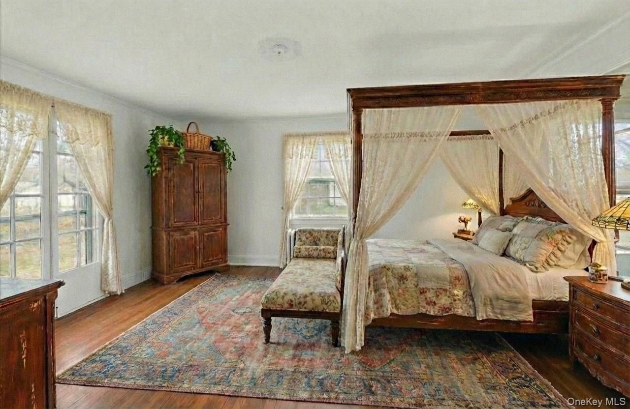 93 Stuyvesant Plaza Property Photo 28