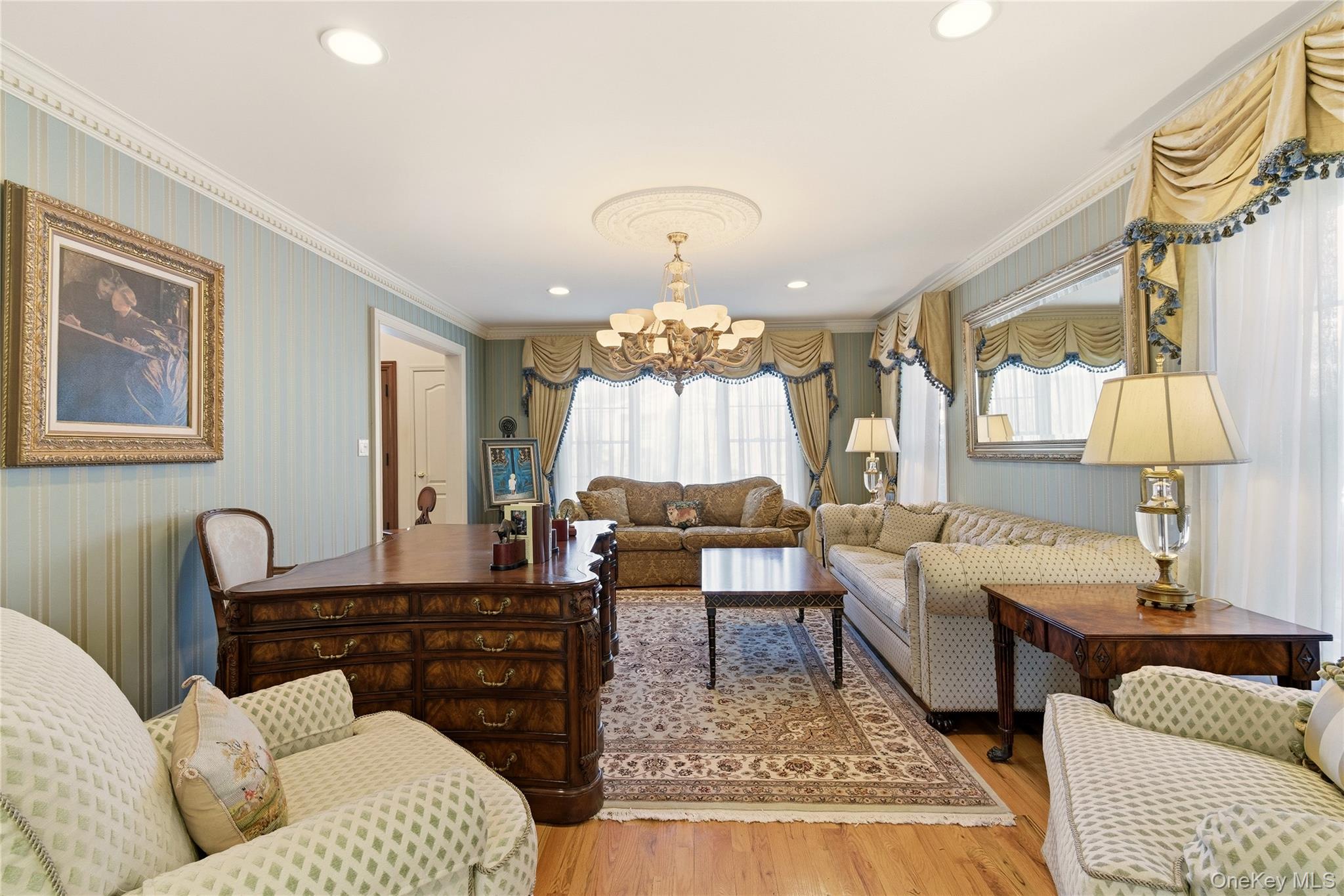 4 Peachtree Lane Property Photo 5