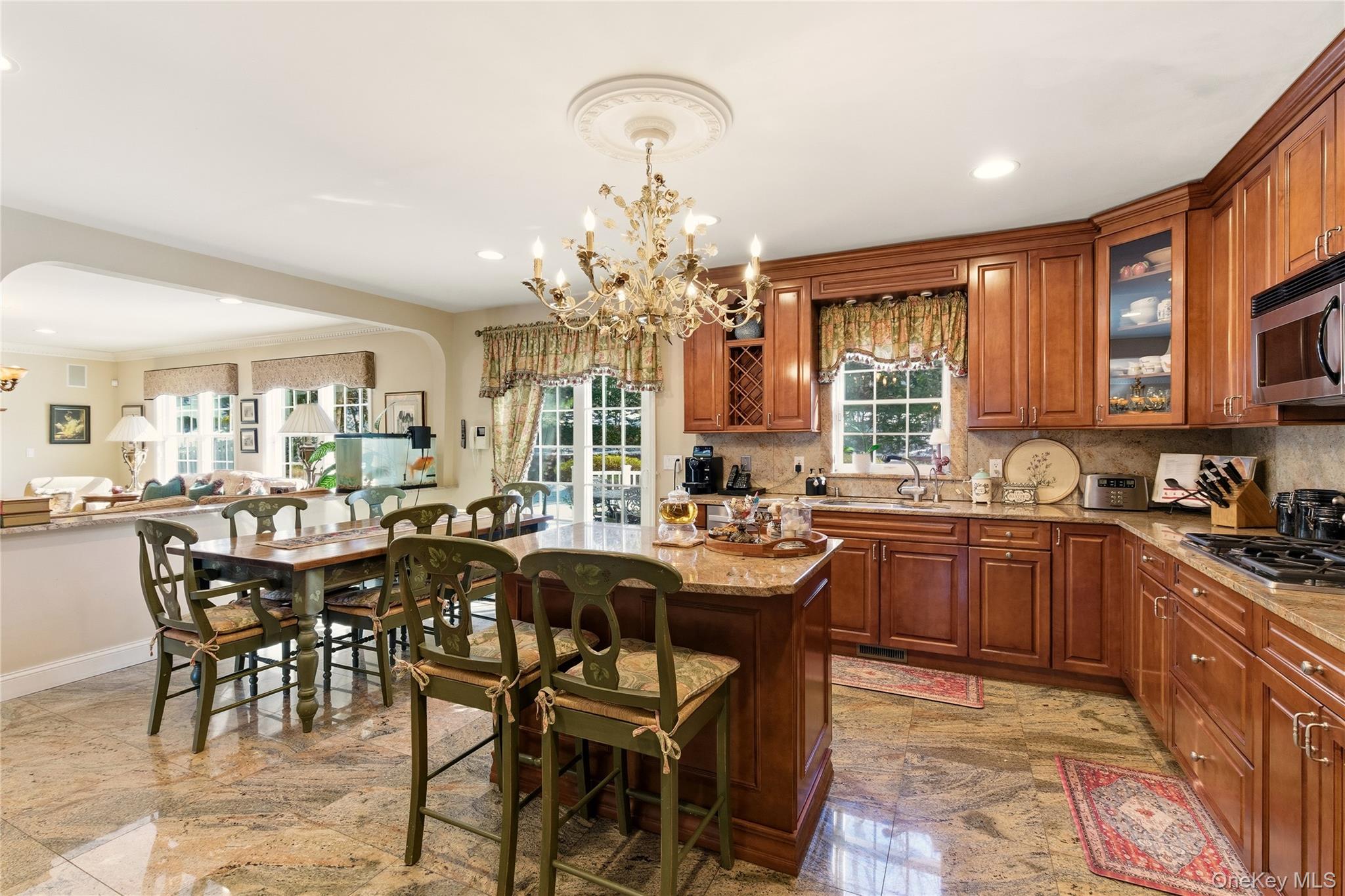 4 Peachtree Lane Property Photo 12