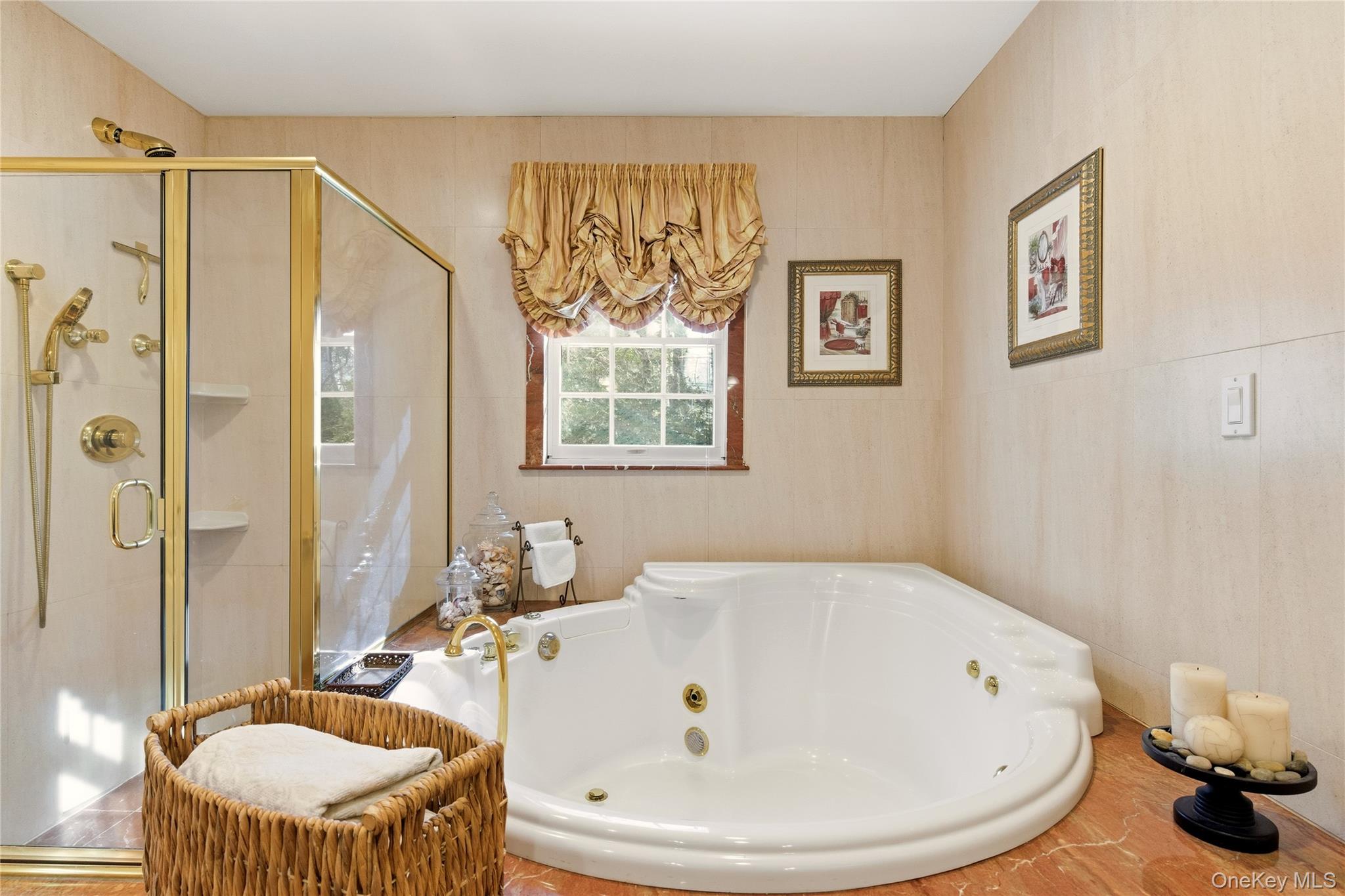 4 Peachtree Lane Property Photo 24