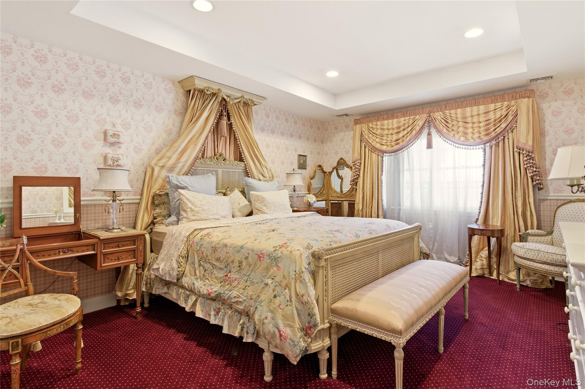 4 Peachtree Lane Property Photo 25