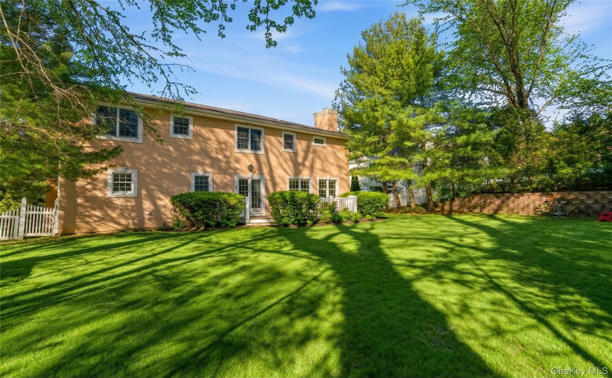 4 Peachtree Lane Property Photo 35