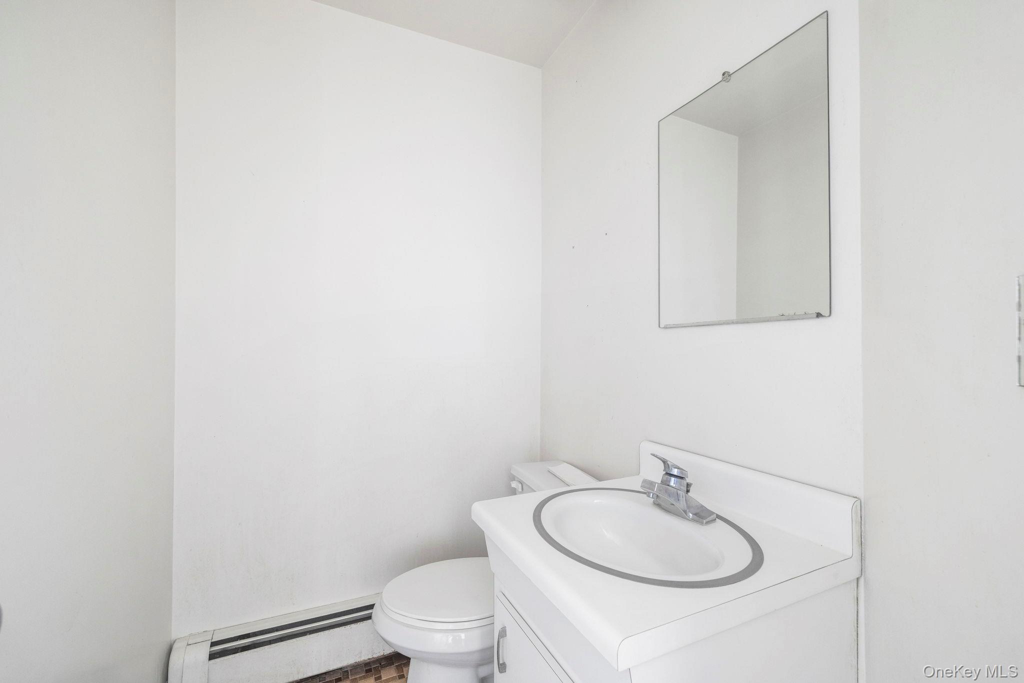 171 Ramapo Road Upper Property Photo 21