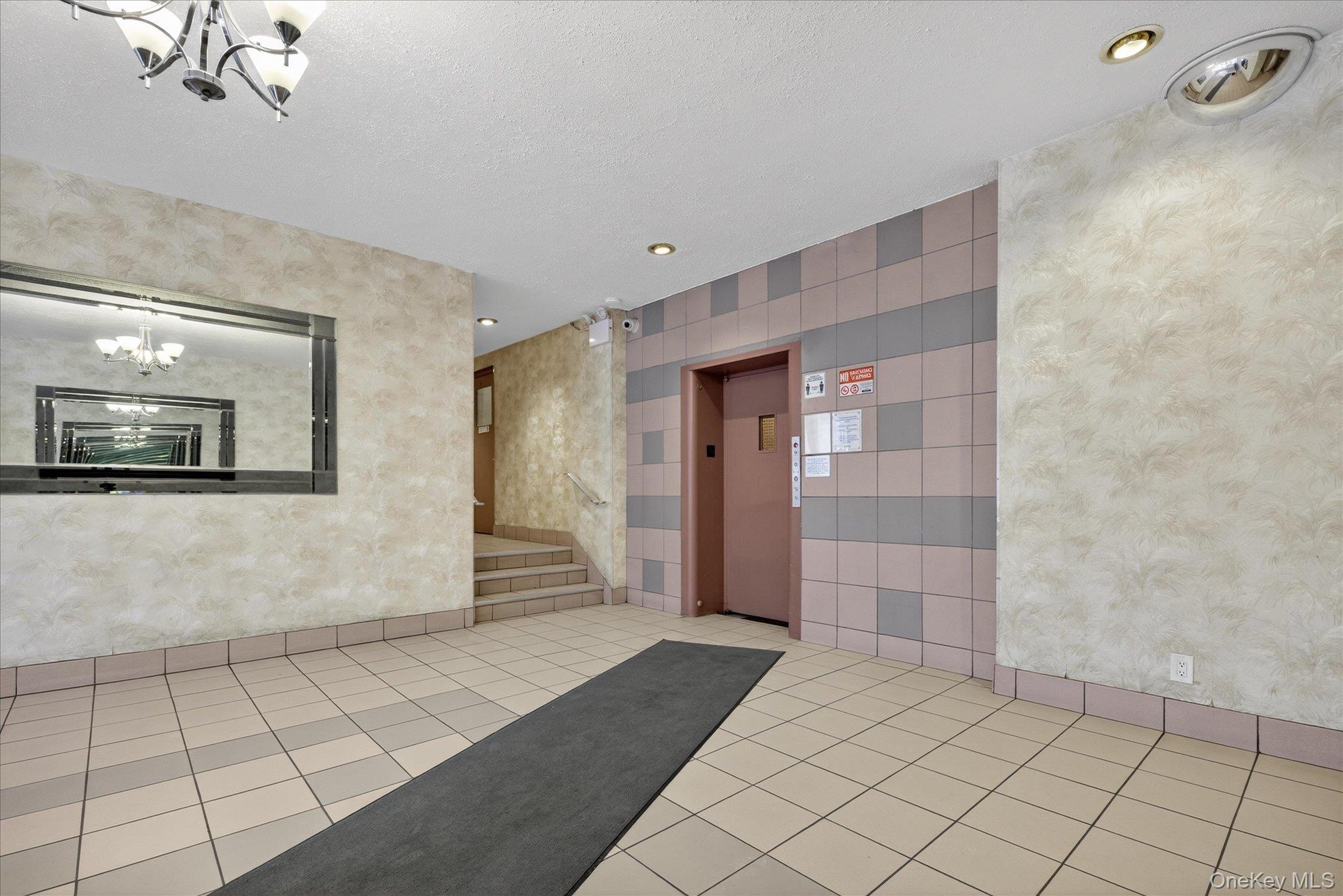 6535 Broadway 1g Property Photo 27