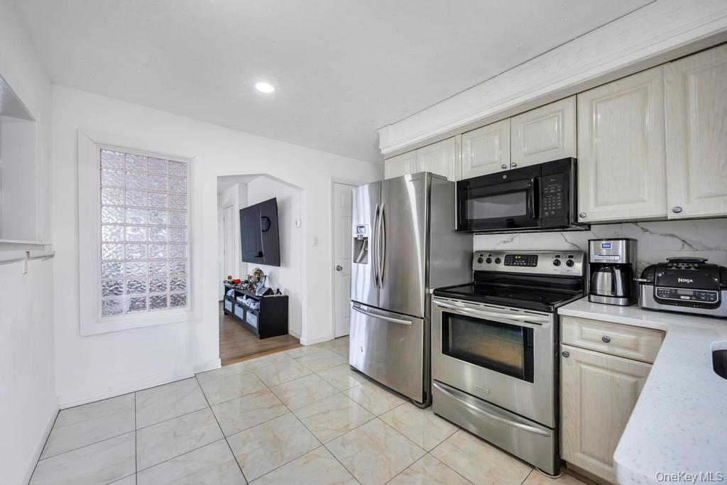 361 S 16th Street Property Photo 10