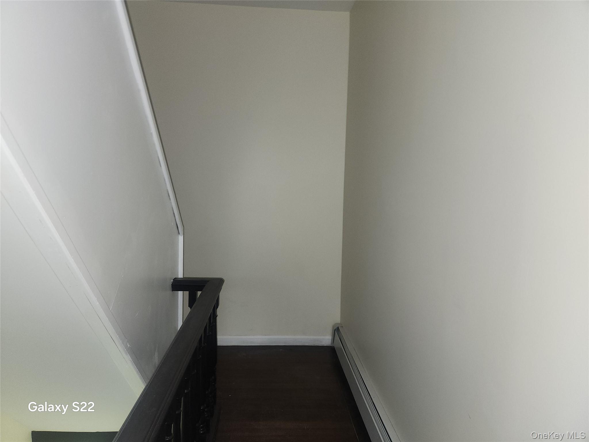 110 S 6th Avenue Property Photo 25
