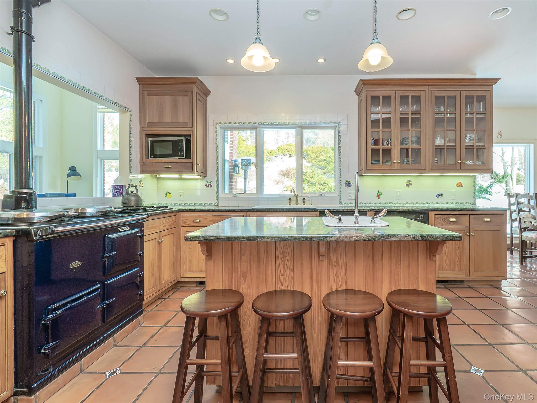 18 Harriman Drive Property Photo 14
