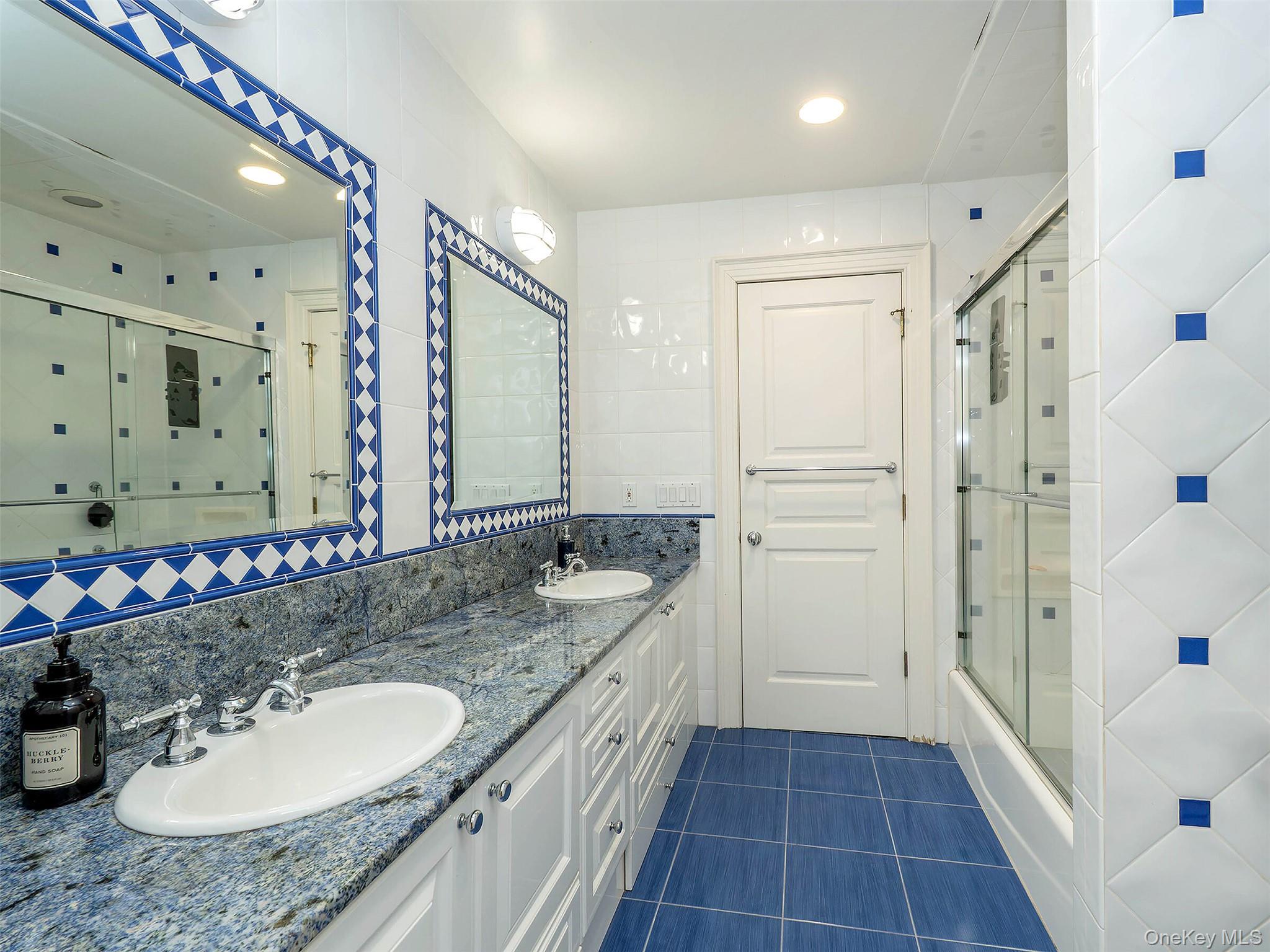 18 Harriman Drive Property Photo 29