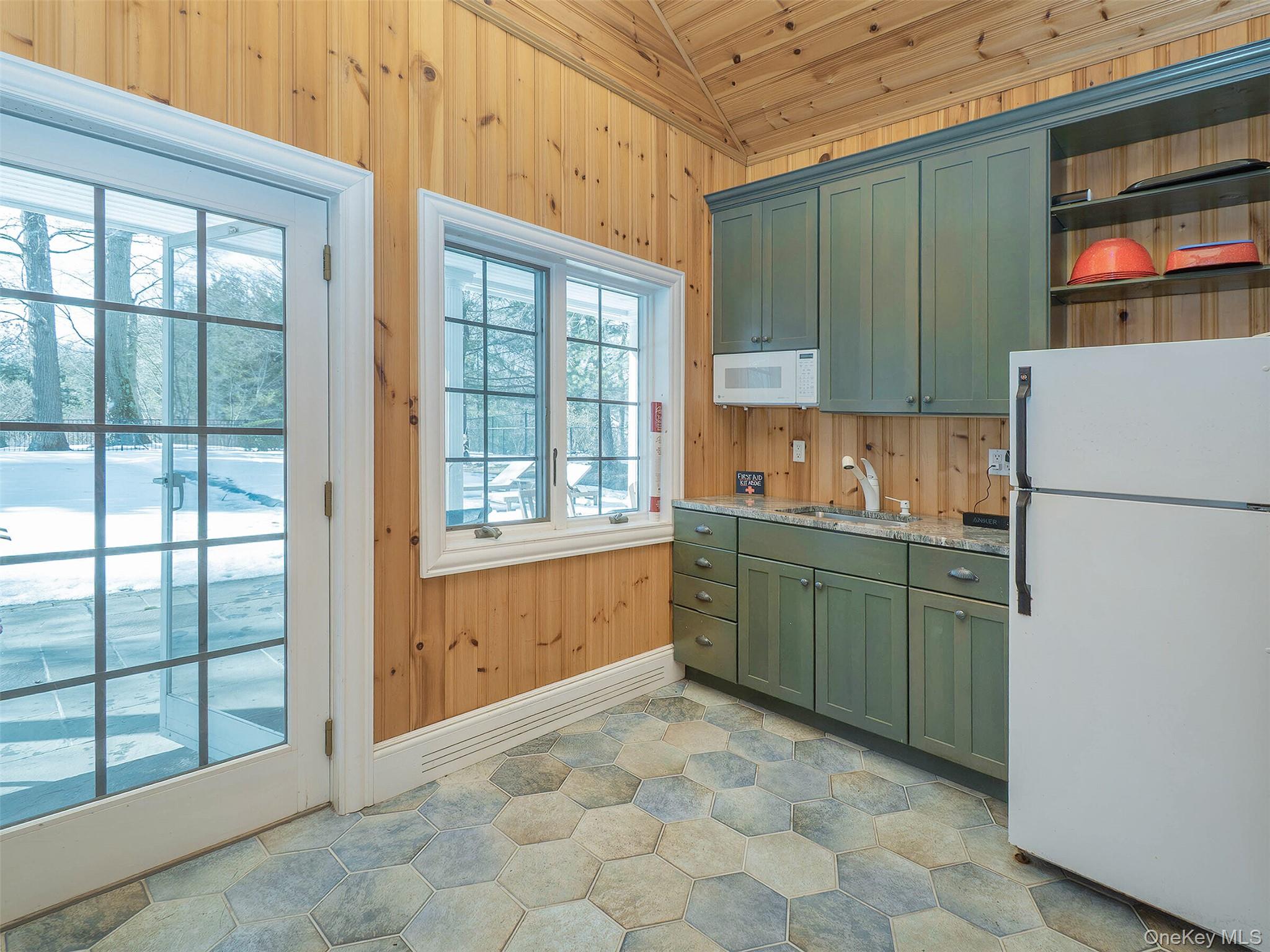 18 Harriman Drive Property Photo 44